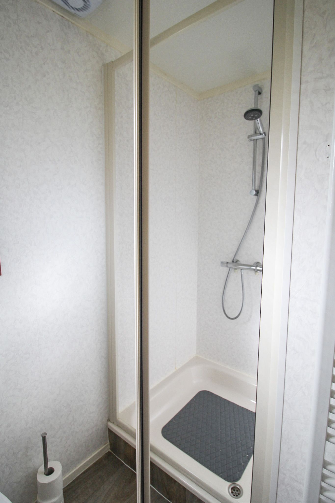 Photo 21 of Poolseweg 17-11