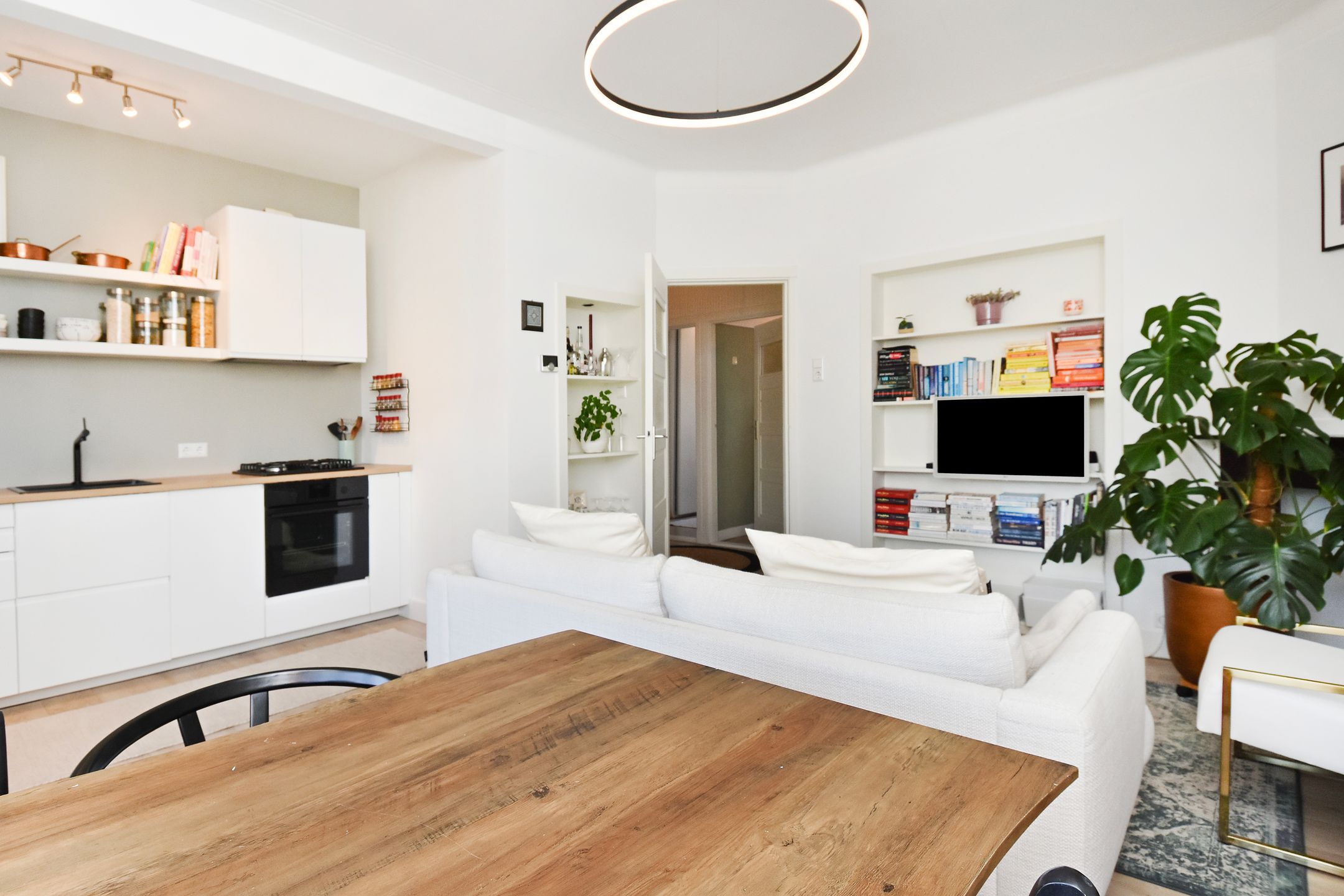 Foto 12 van Valkenboskade 290