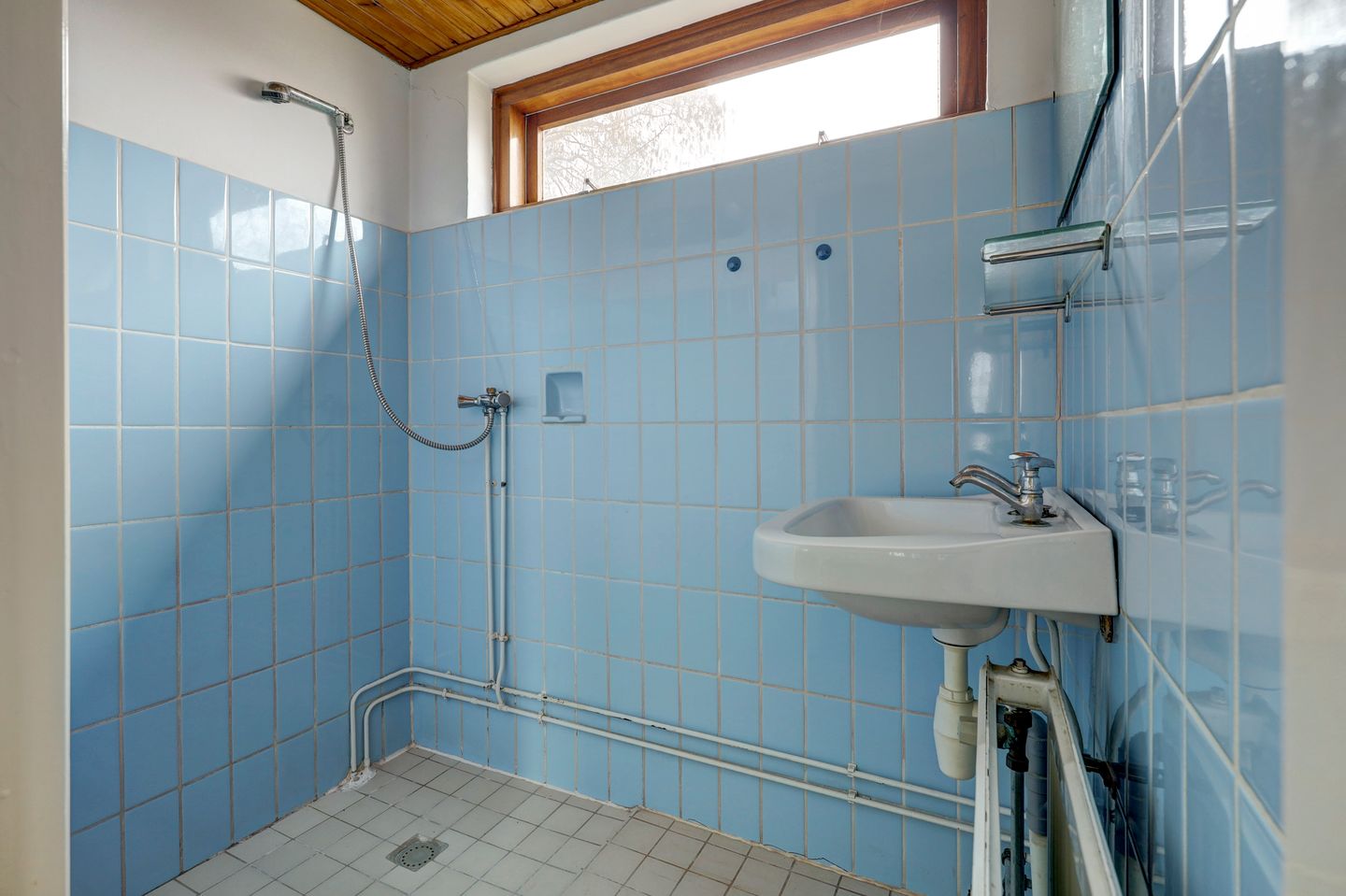 Detached House with Character and Potential in Burgh-Haamstede — 24
