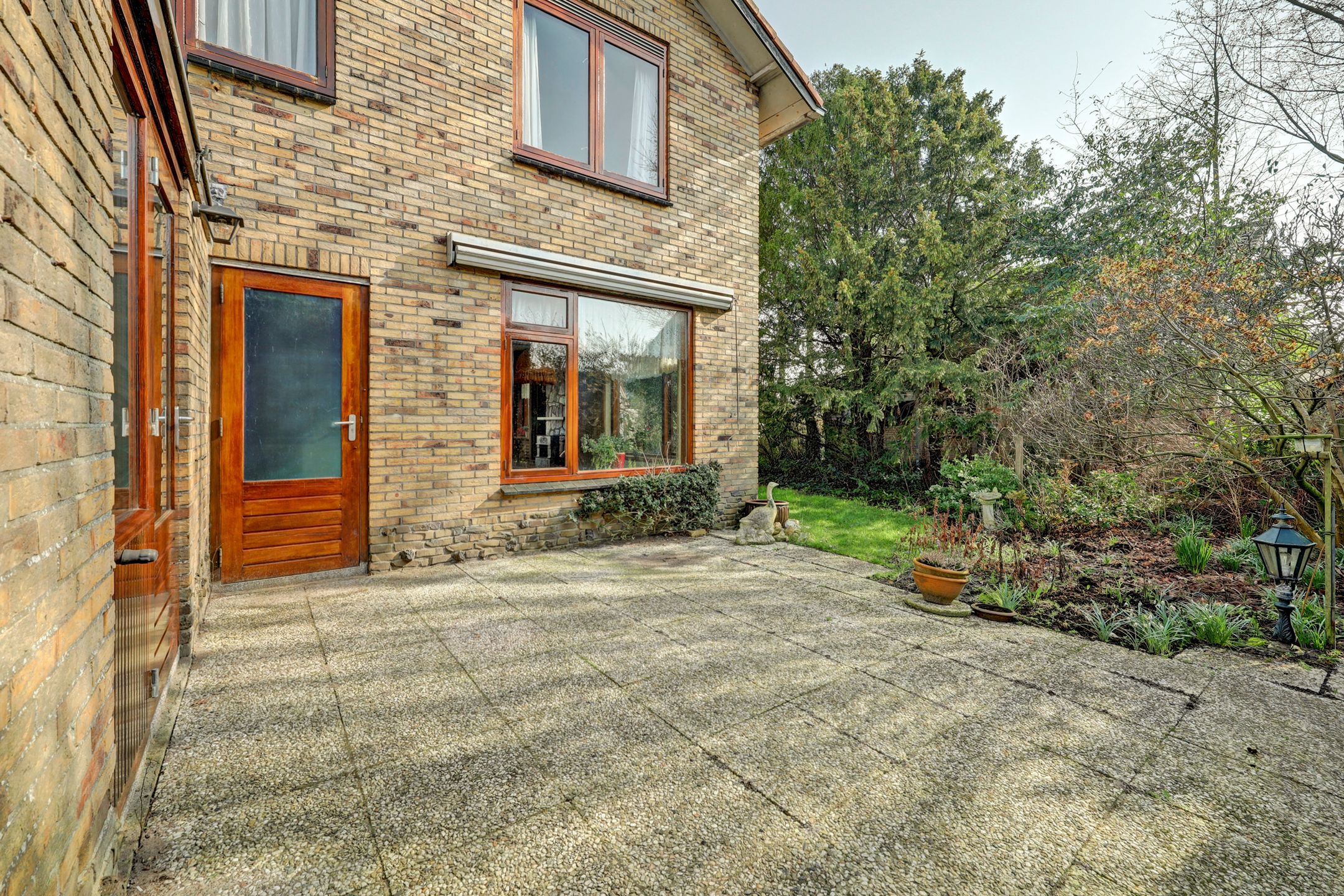 Detached House with Character and Potential in Burgh-Haamstede — 29