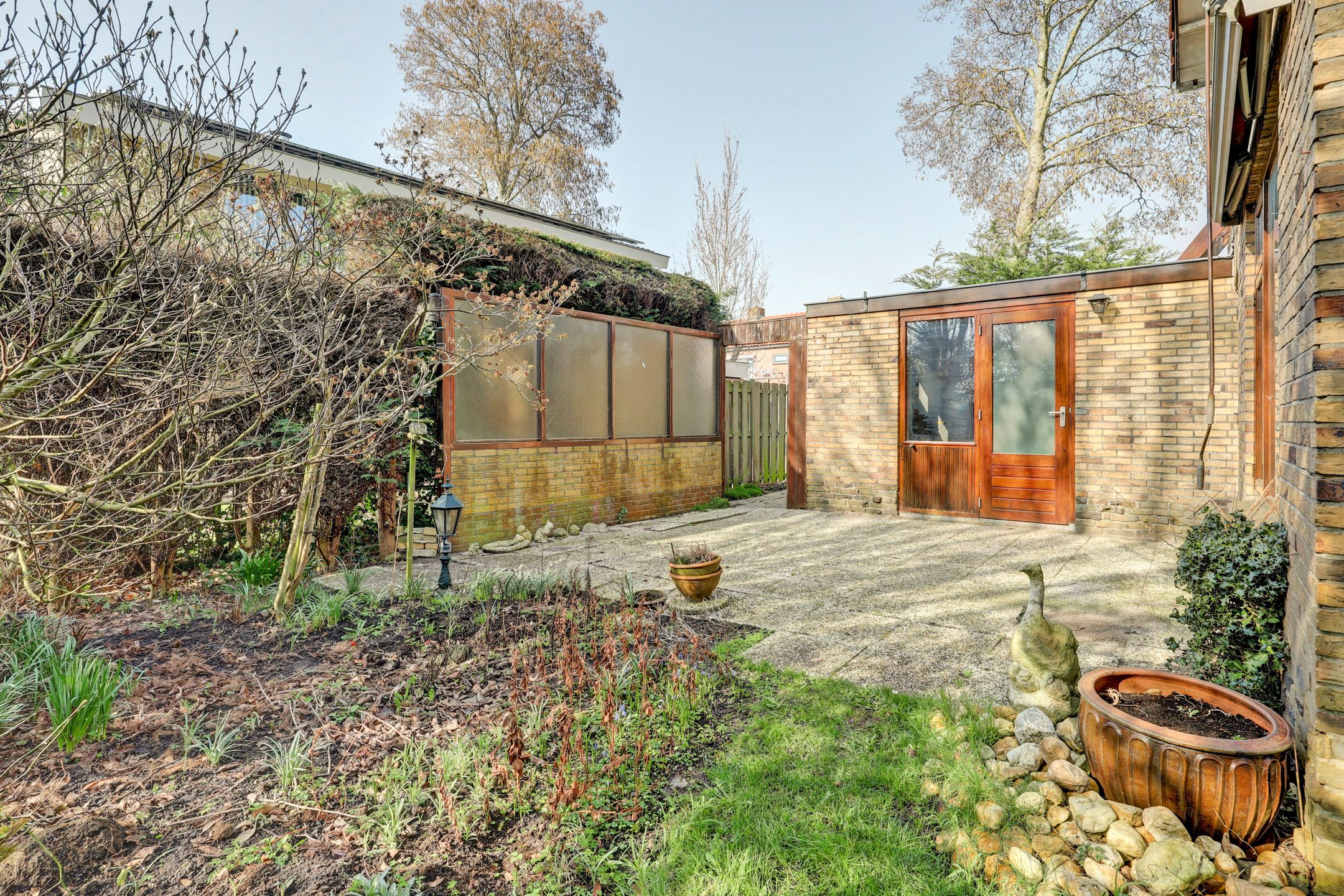 Detached House with Character and Potential in Burgh-Haamstede — 32
