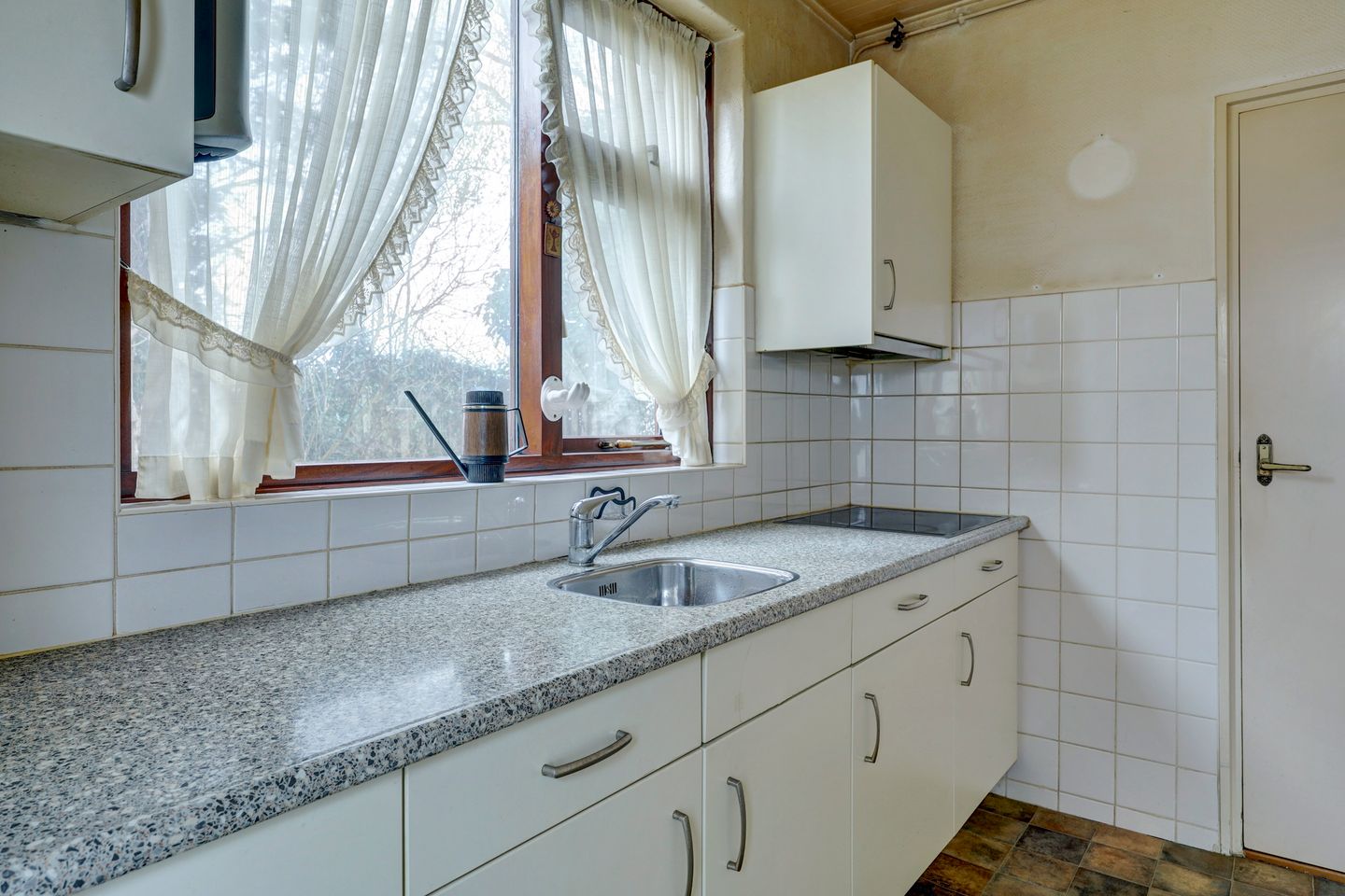 Detached House with Character and Potential in Burgh-Haamstede — 14