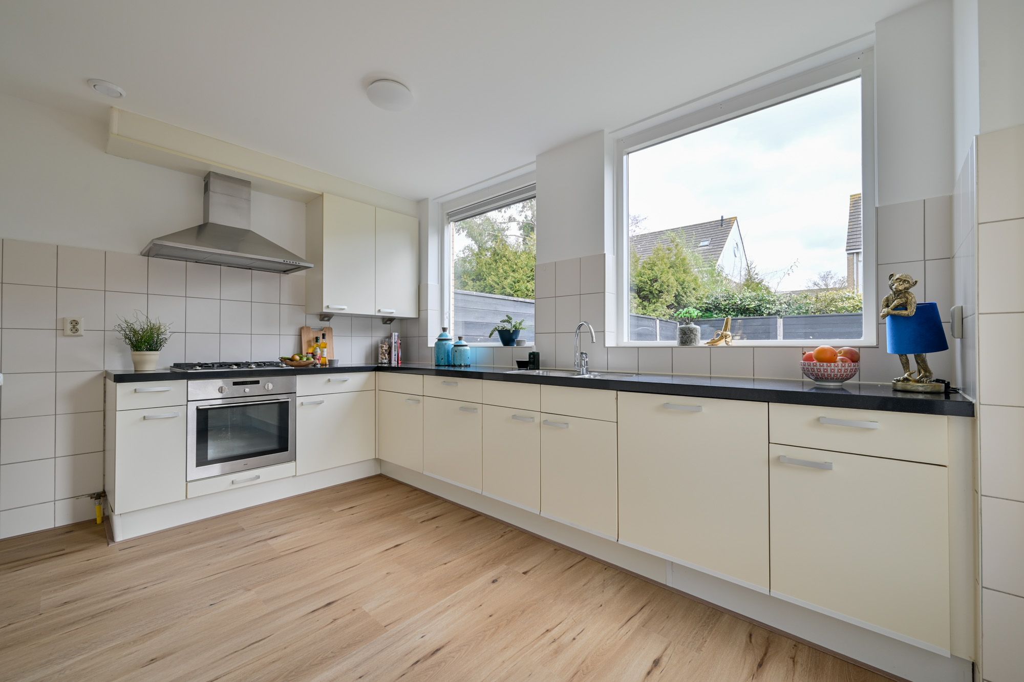 Foto 3 van Suze Robertsonlaan 10