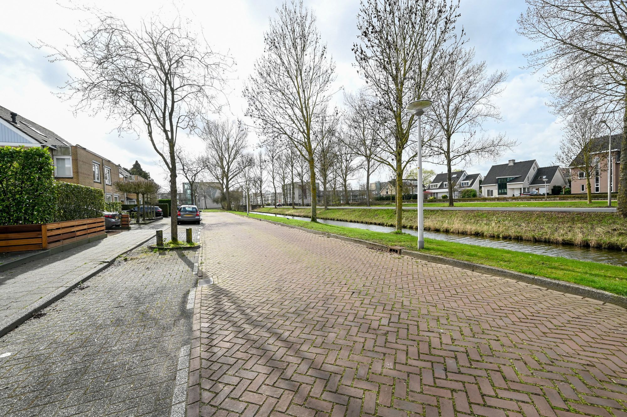 Foto 24 van Suze Robertsonlaan 10