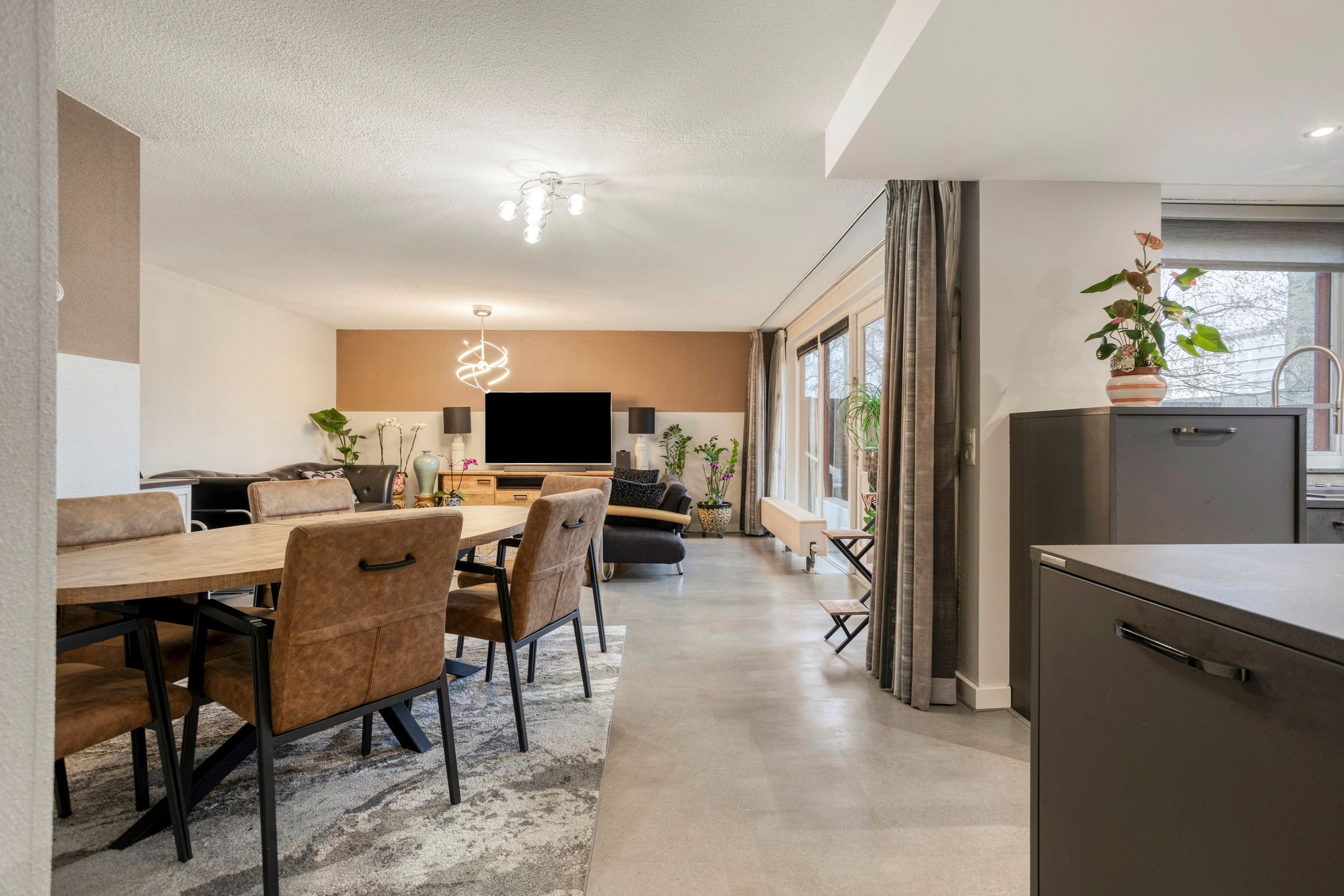 Foto 6 van Laan der V.O.C. 328