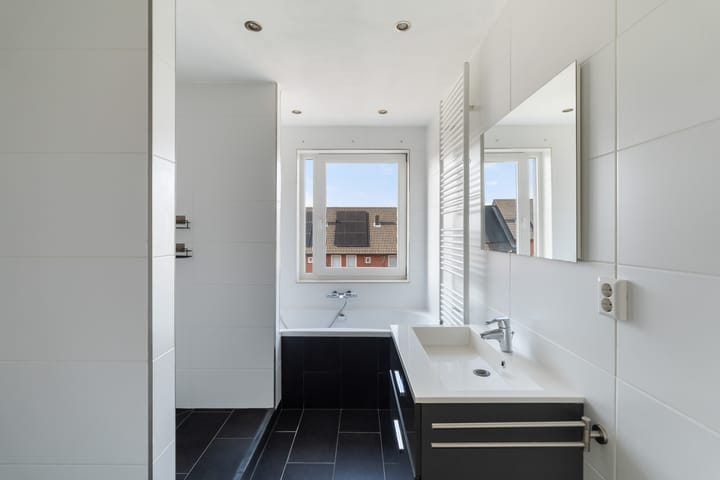 Photo 3 of Sumatra 86