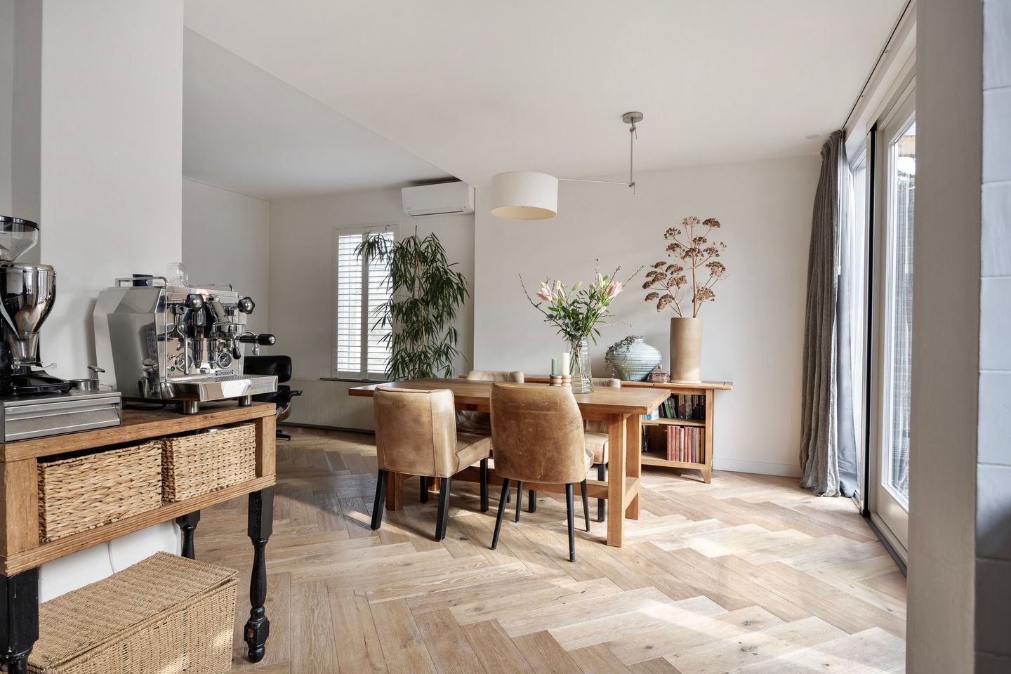 Foto 19 van Hazelaarstraat 1