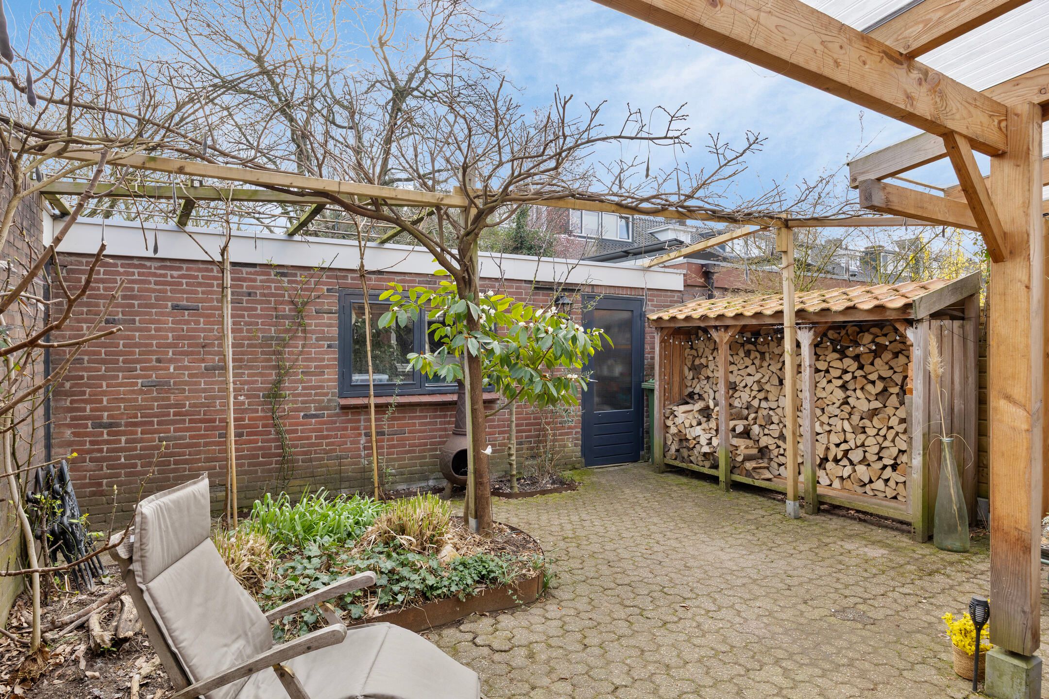 Foto 21 van Hazelaarstraat 1