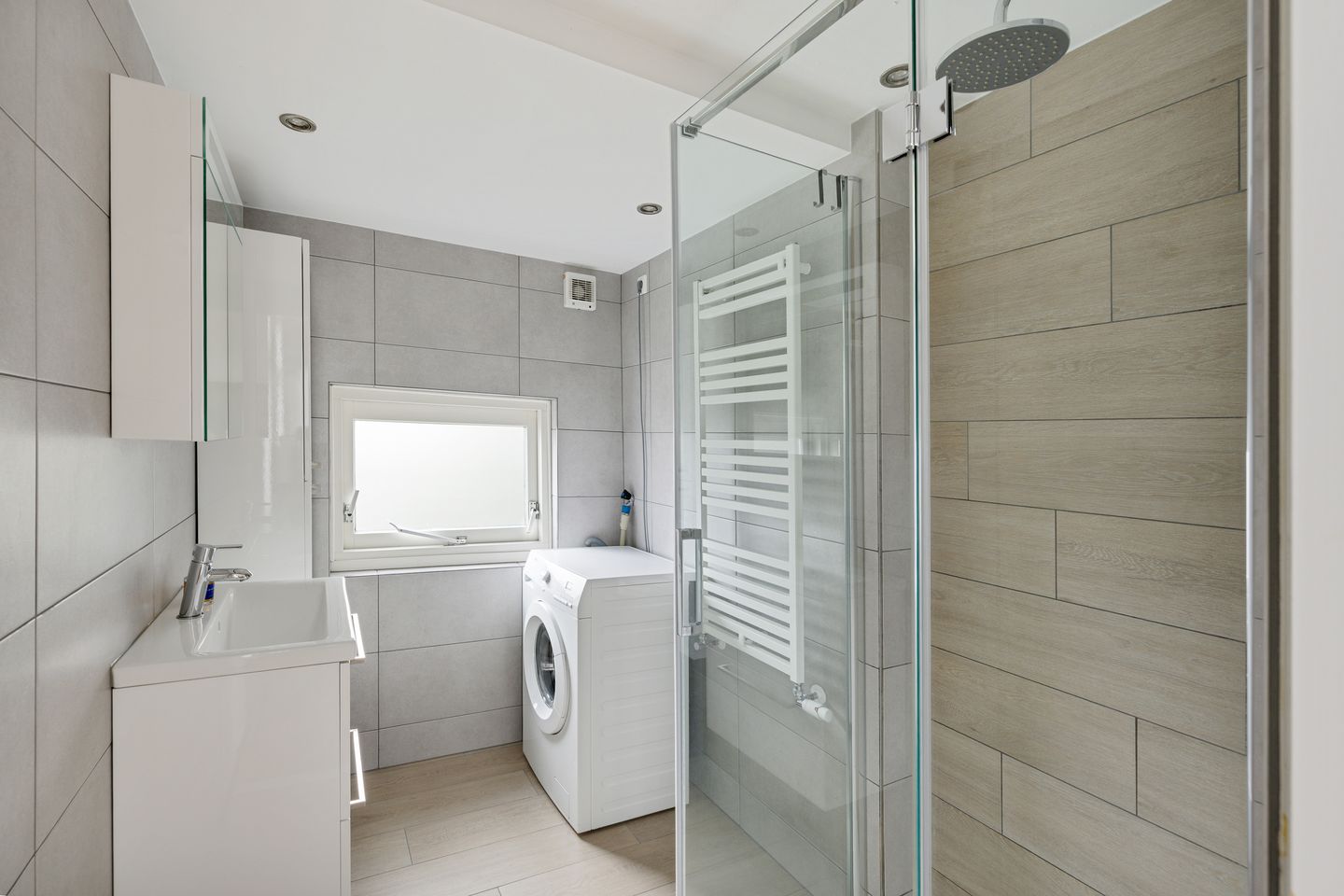 Foto 20 van Bessemerlaan 45