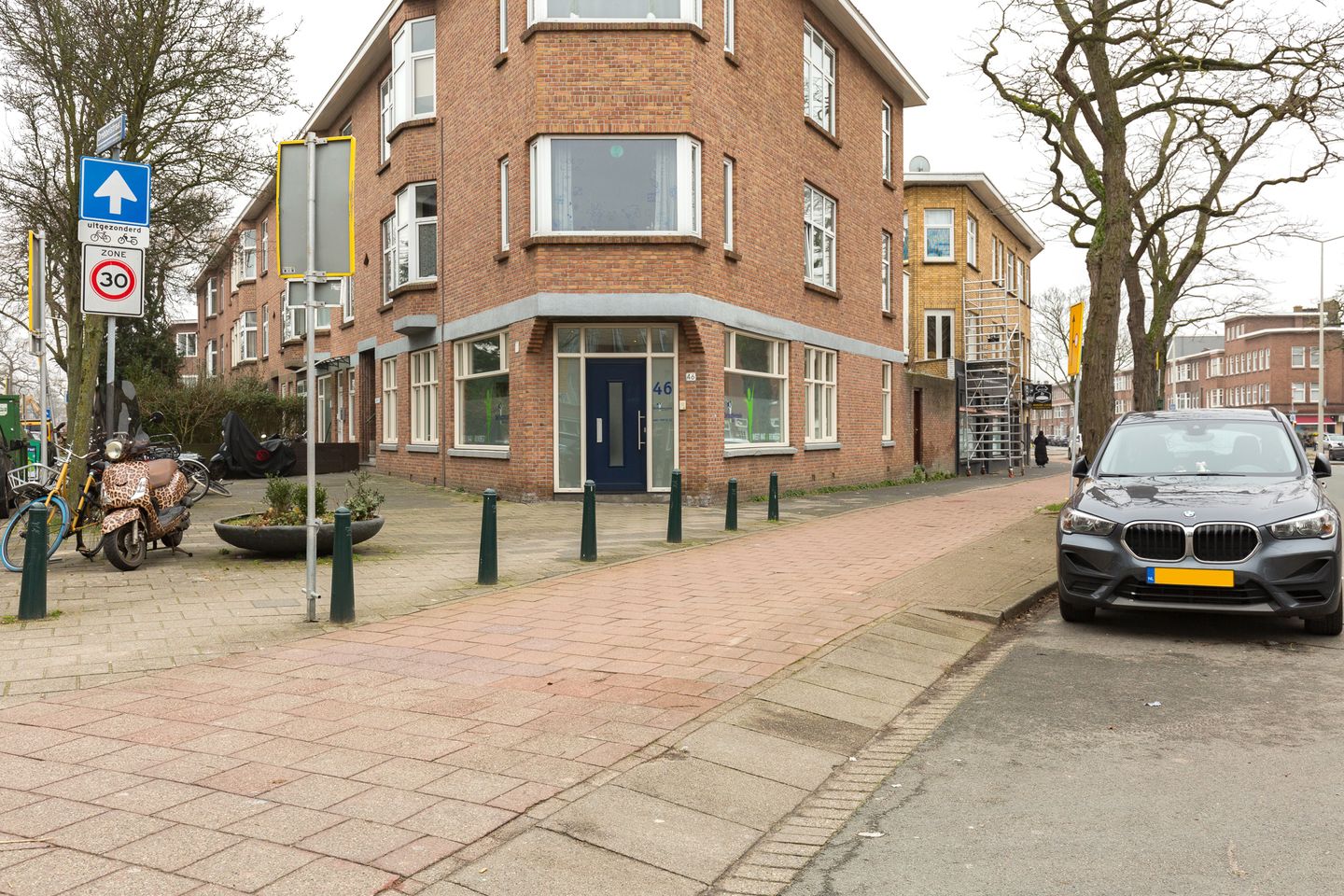 Bekijk foto 1 van Van Musschenbroekstraat 46