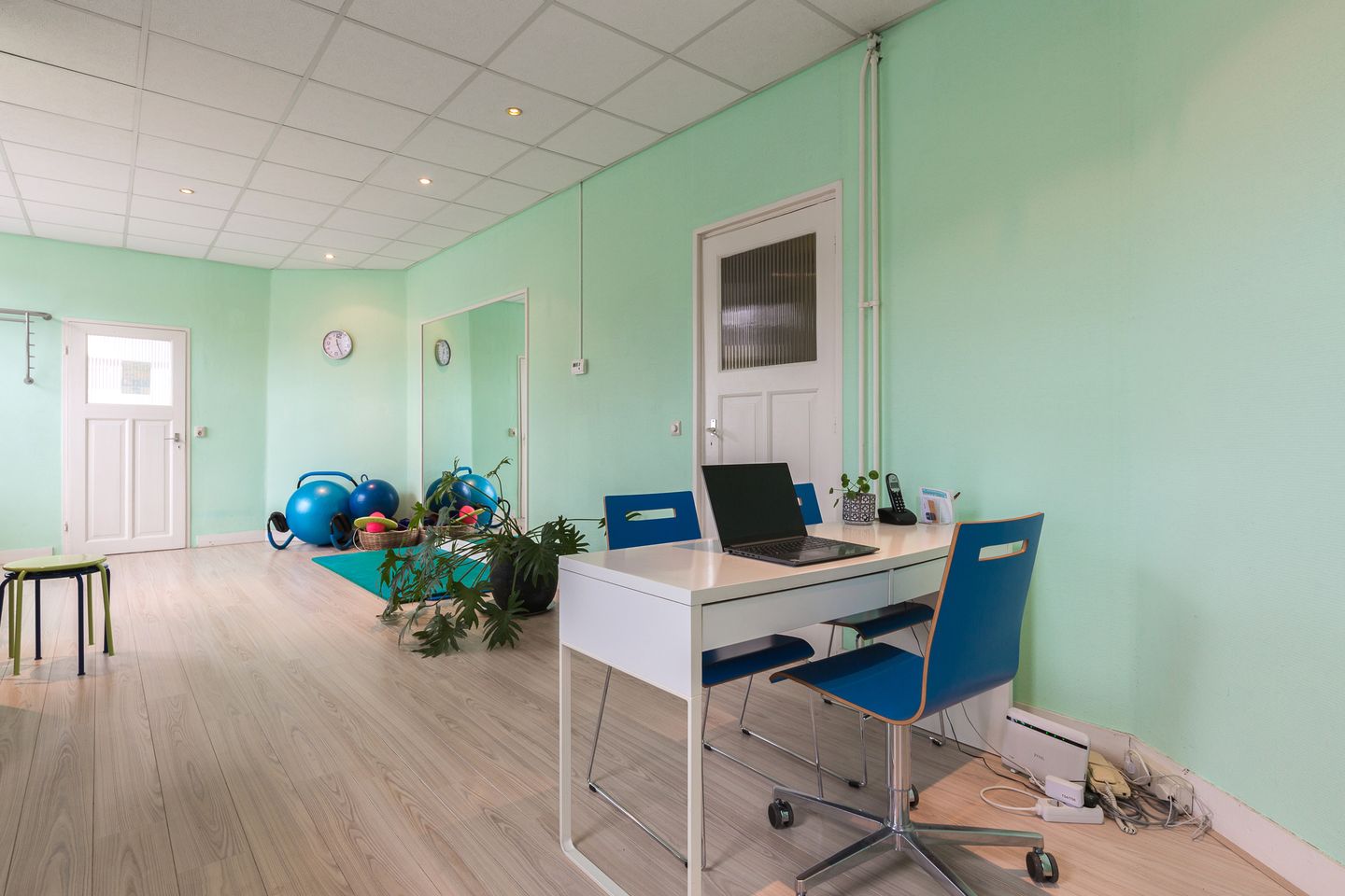 Bekijk foto 5 van Van Musschenbroekstraat 46