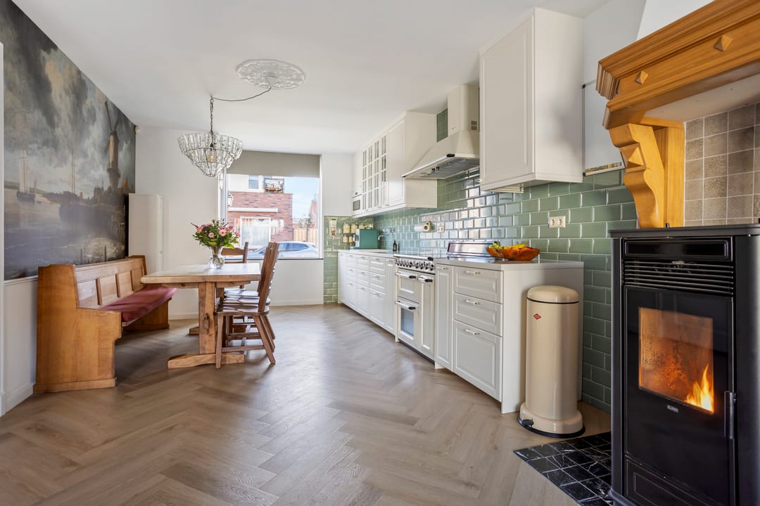 Photo 2 of Dr Poelsstraat 22