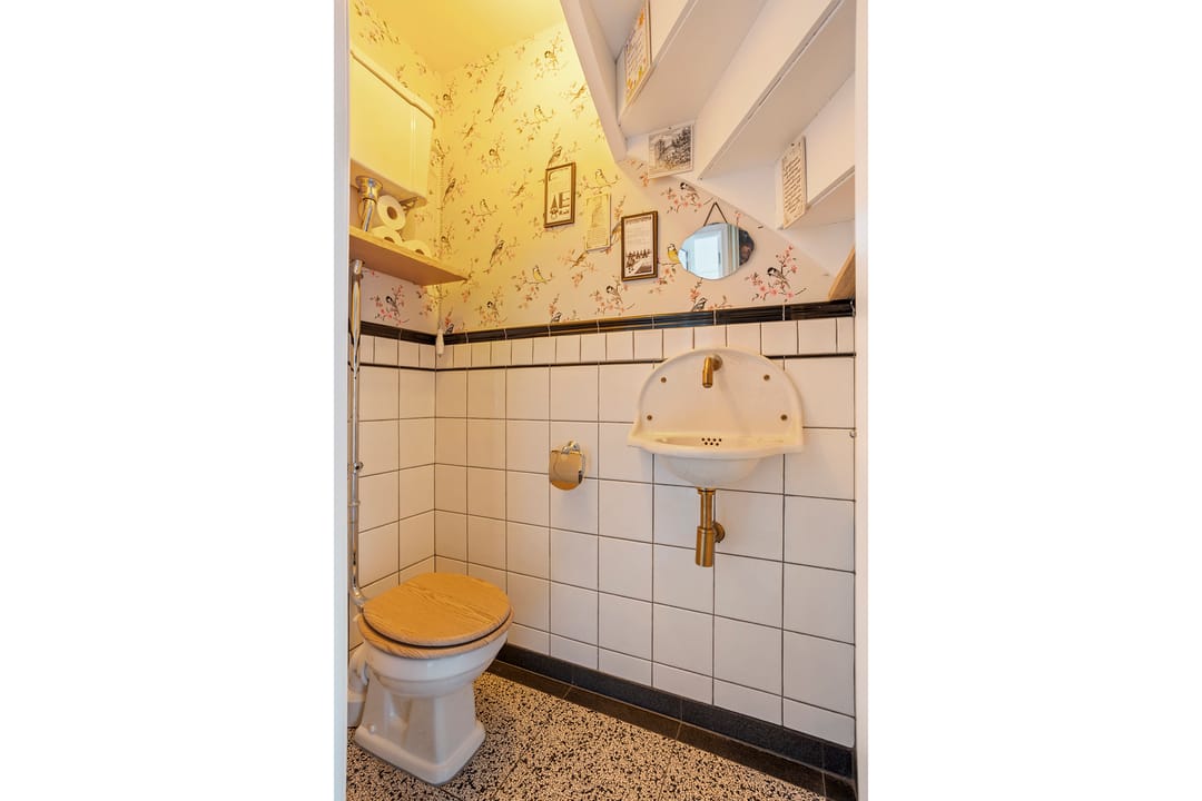 Photo 7 of Dr Poelsstraat 22
