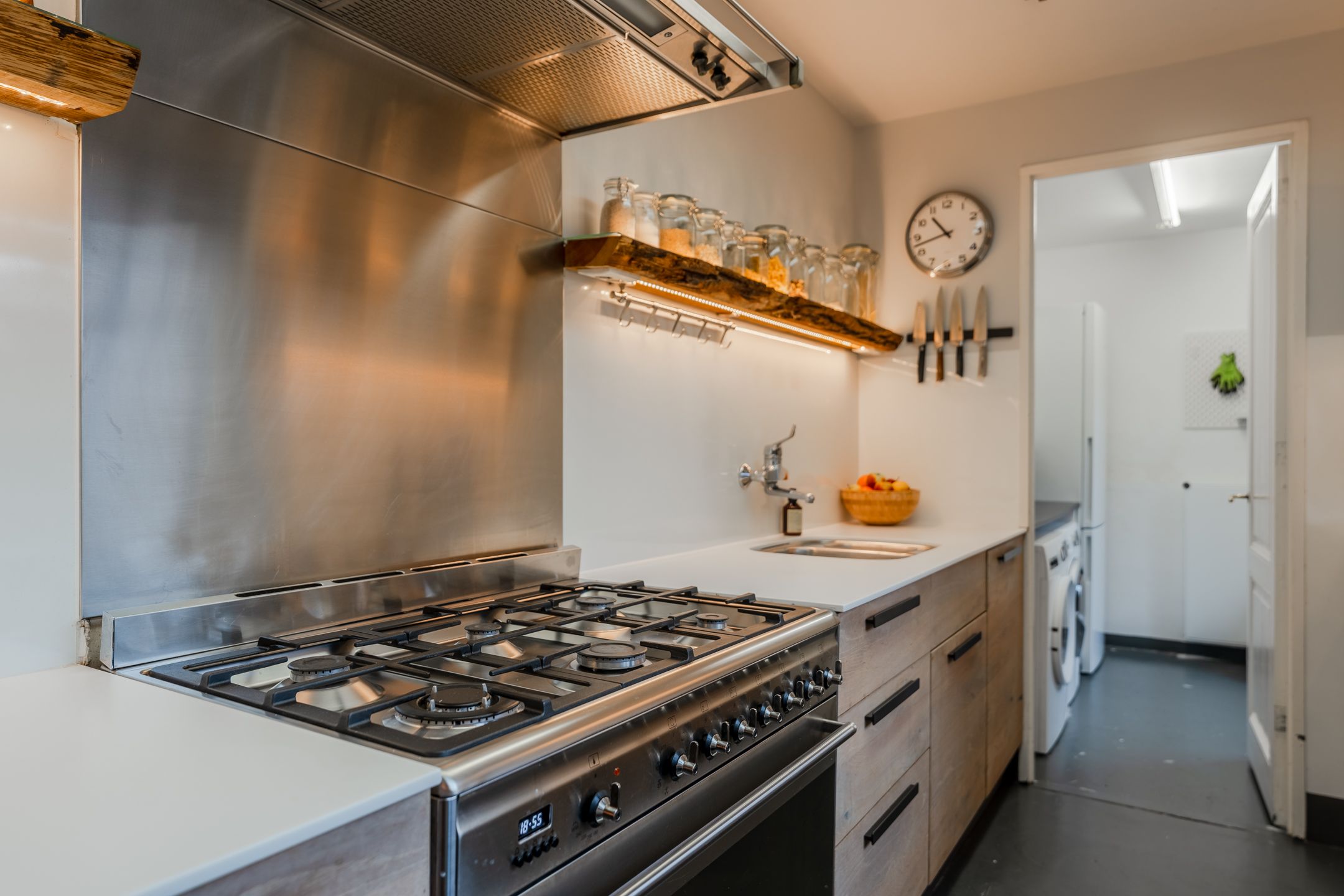 Photo 12 of Tweede Hogerwoerddwarsstraat 39