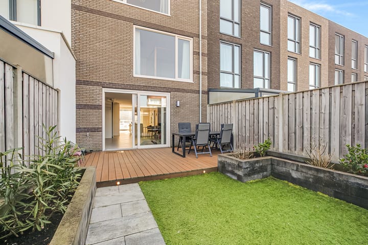 Foto 4 van Beneluxlaan 668