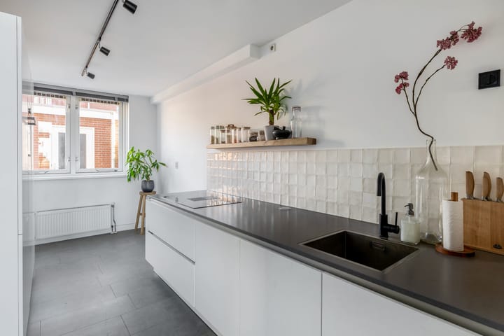 Photo 4 of Goereesestraat 57