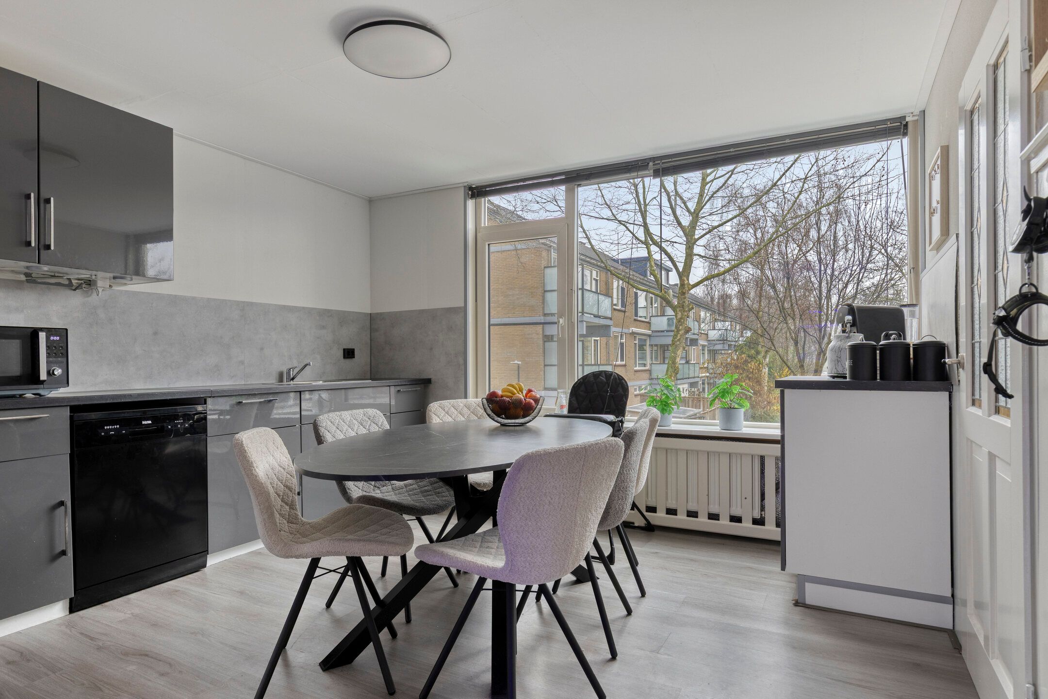 Foto 9 van Faassenplein 85