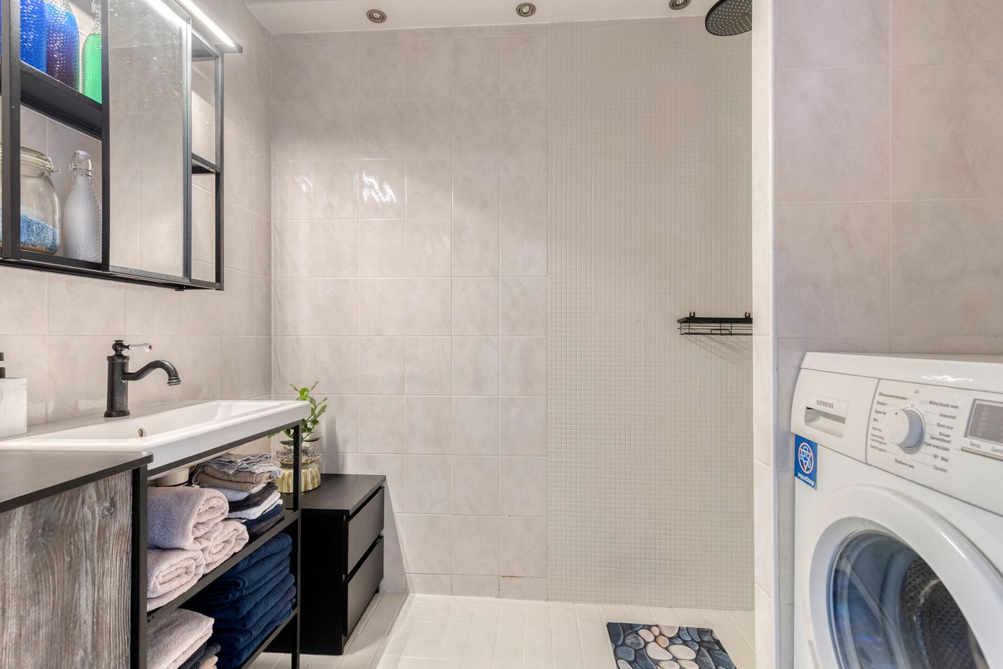 Foto 19 van Faassenplein 85