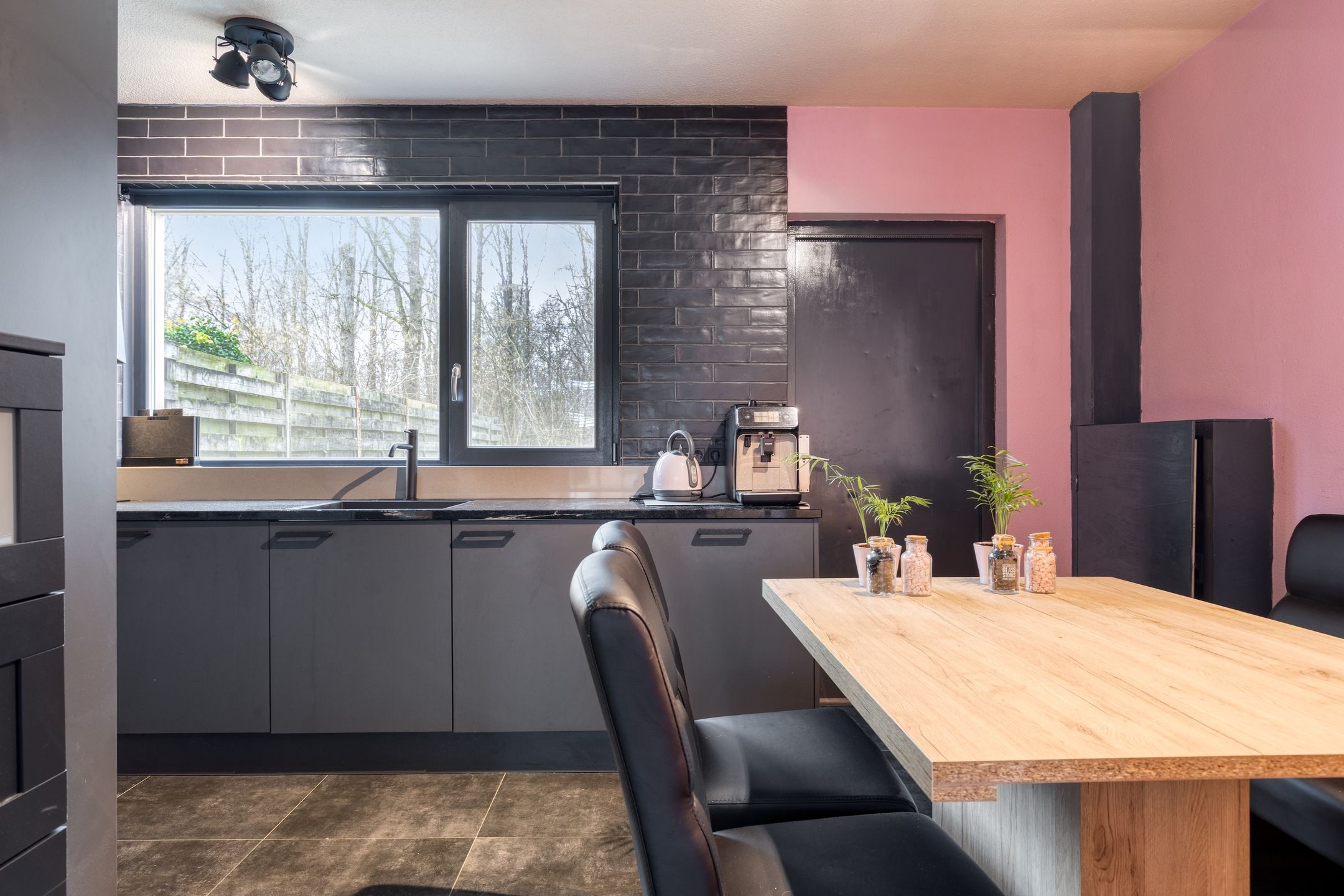 Foto 33 van Singellaan 57