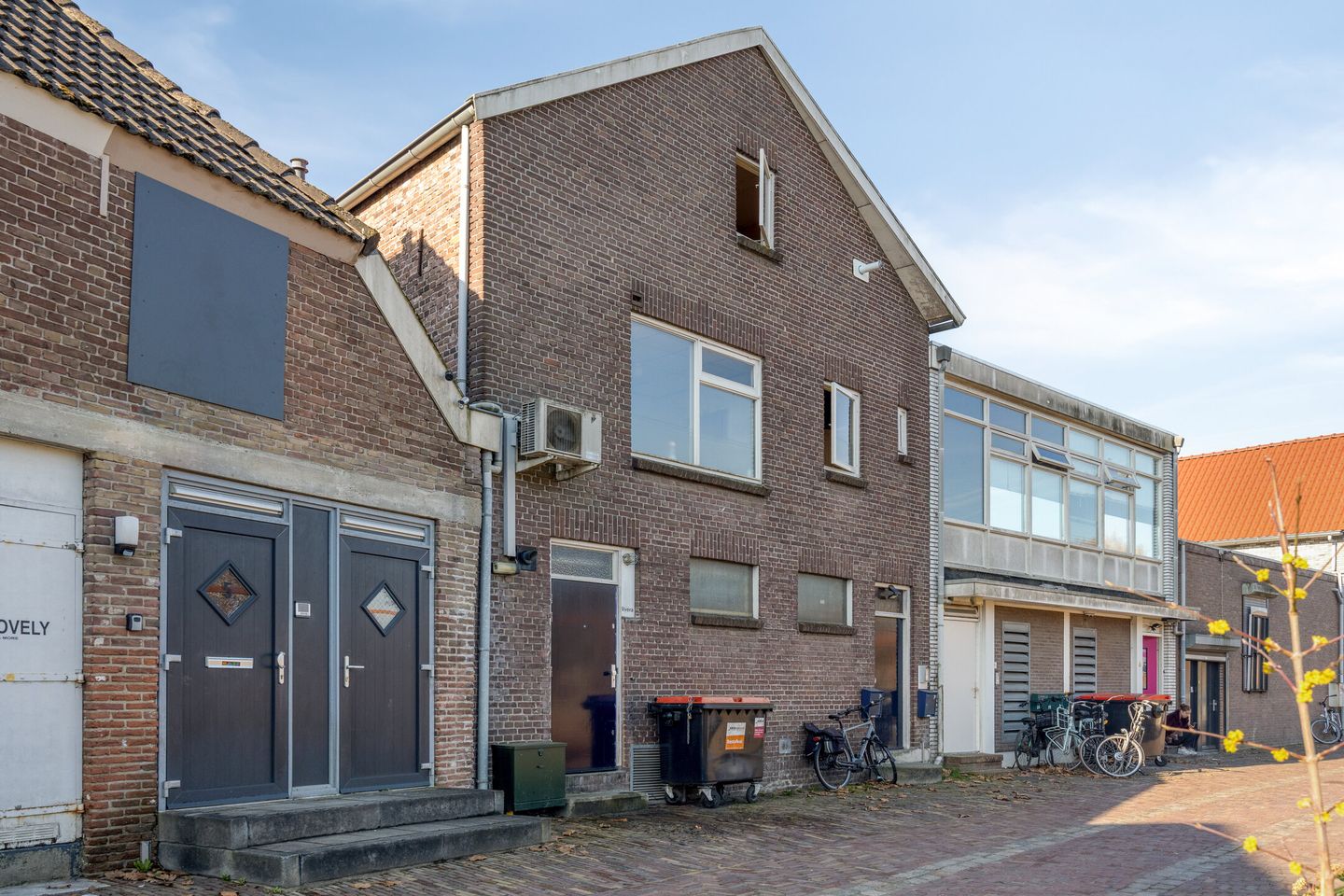 Bekijk foto 4 van Weeshuisstraat 7-A