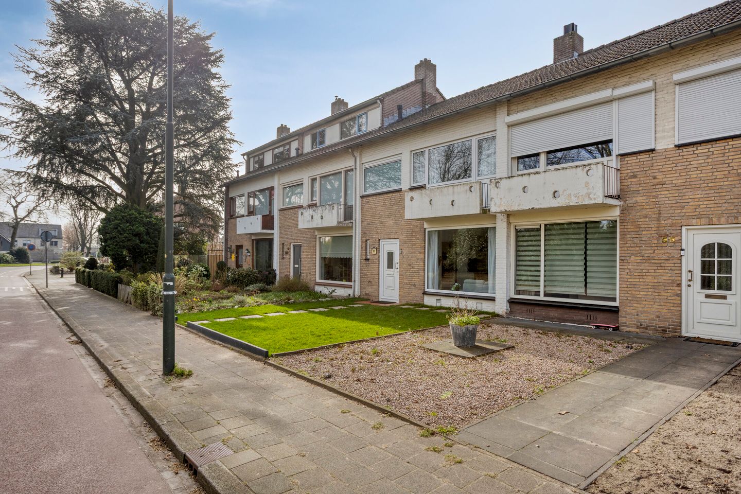 Foto 40 van Nuenenseweg 53