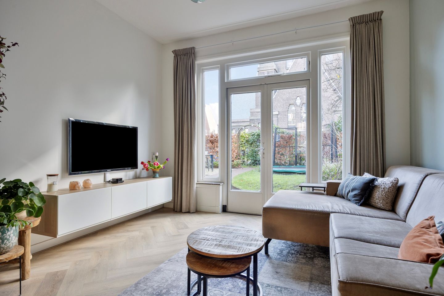 Foto 5 van Julianastraat 6