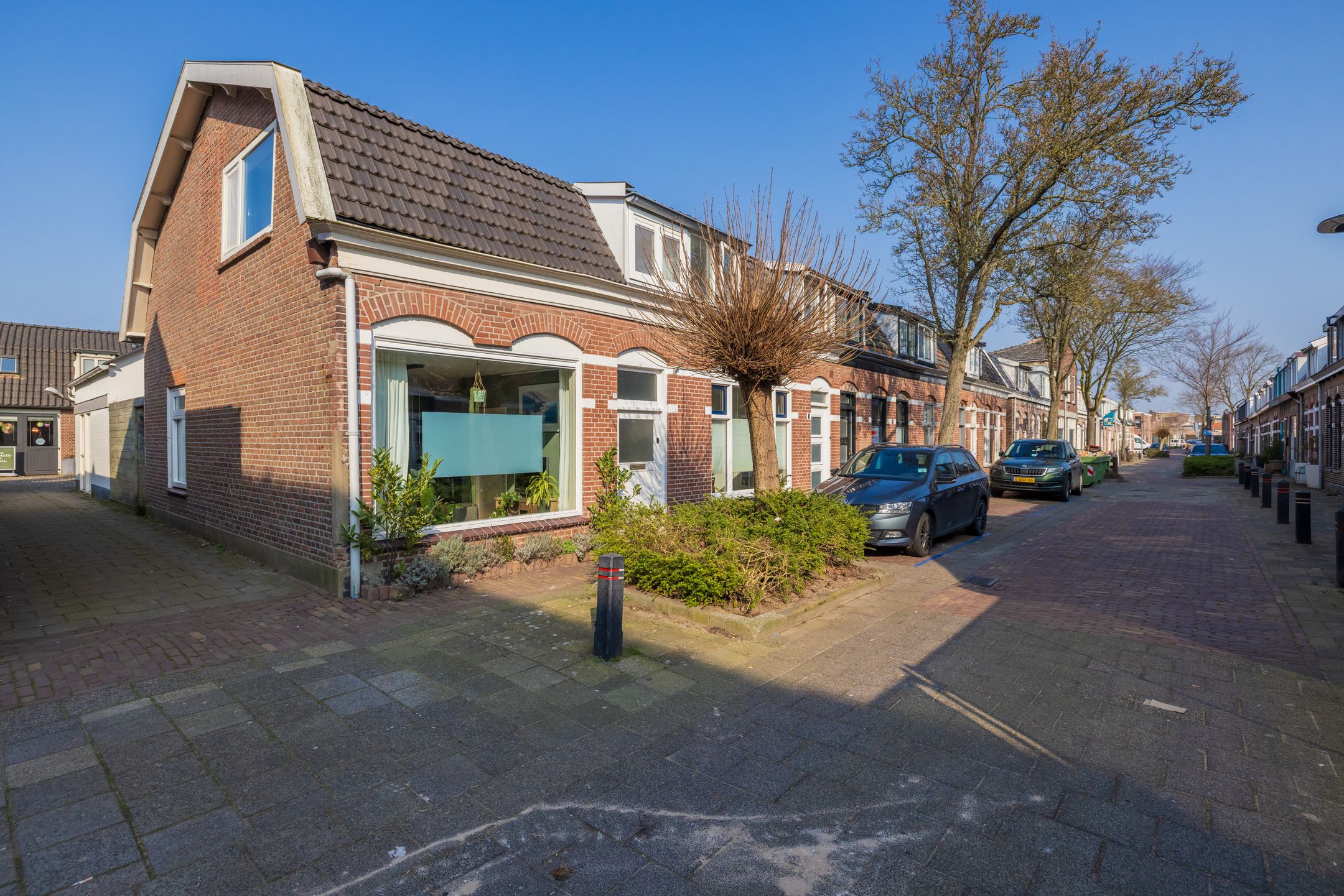 Buying a house in The Netherlands., van der Veldstraat 1