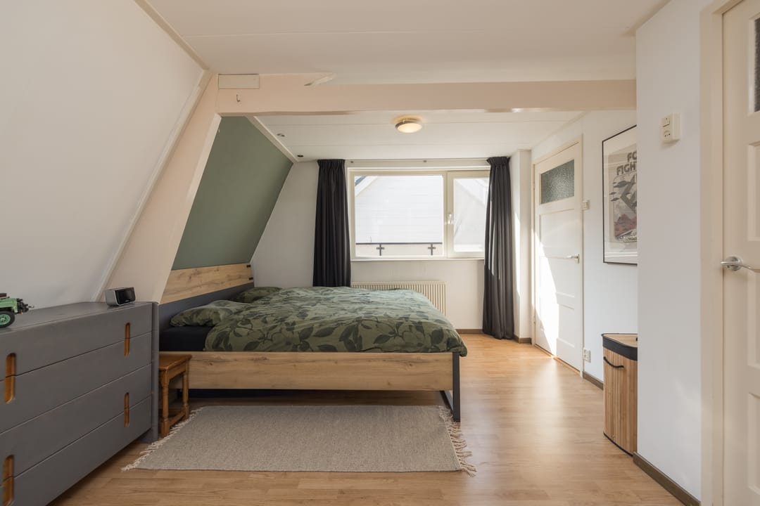 Foto 26 van van der Veldstraat 1