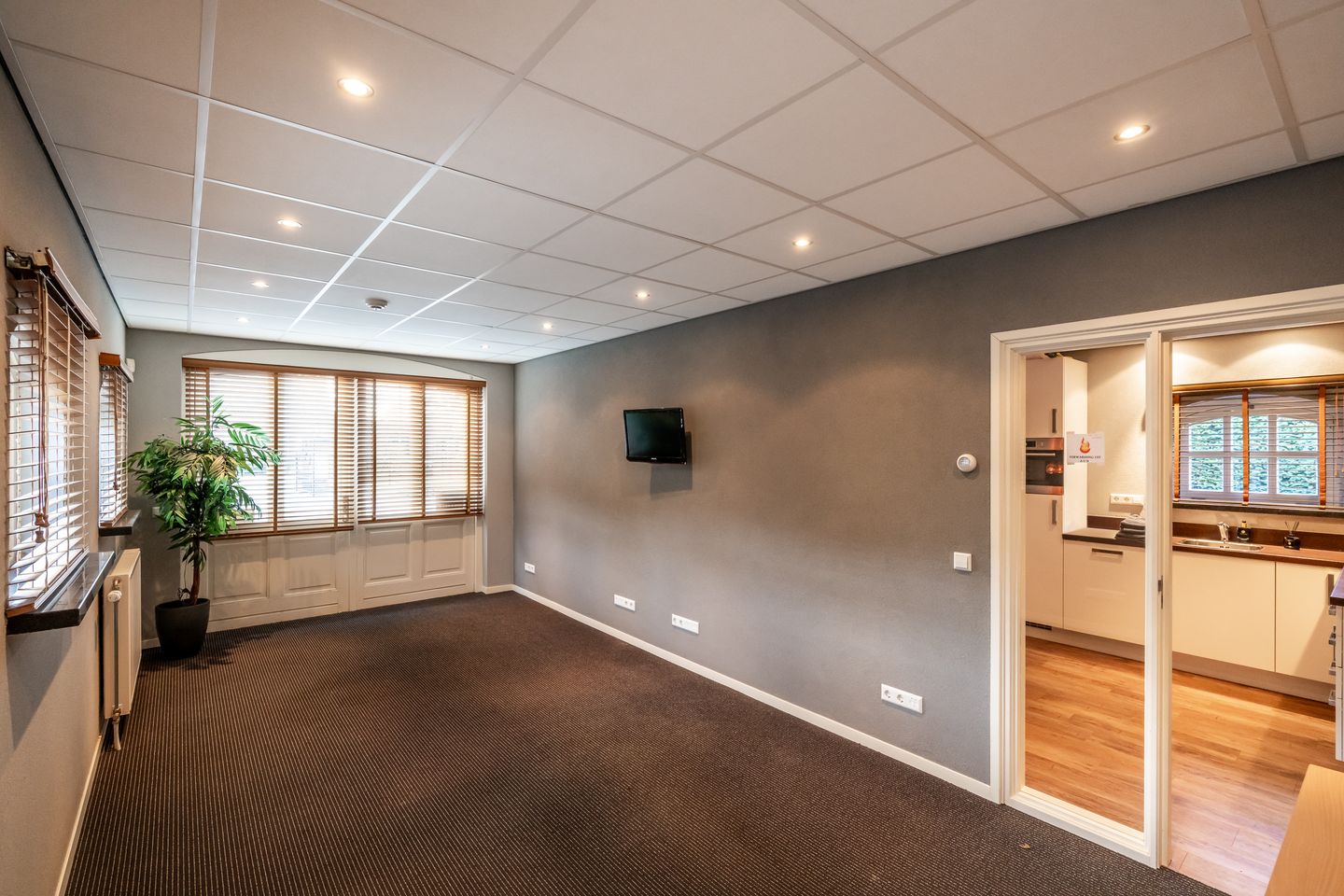 Foto 20 van Pastoor van Winkelstraat 81