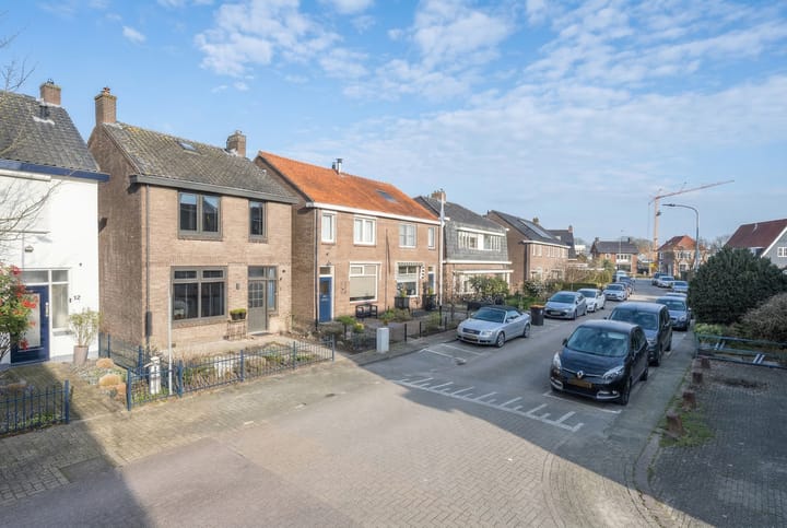 Photo 5 of Rozenstraat 10