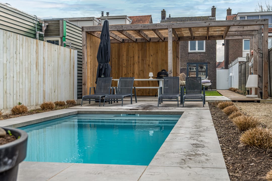 Foto 43 van Rozenstraat 10