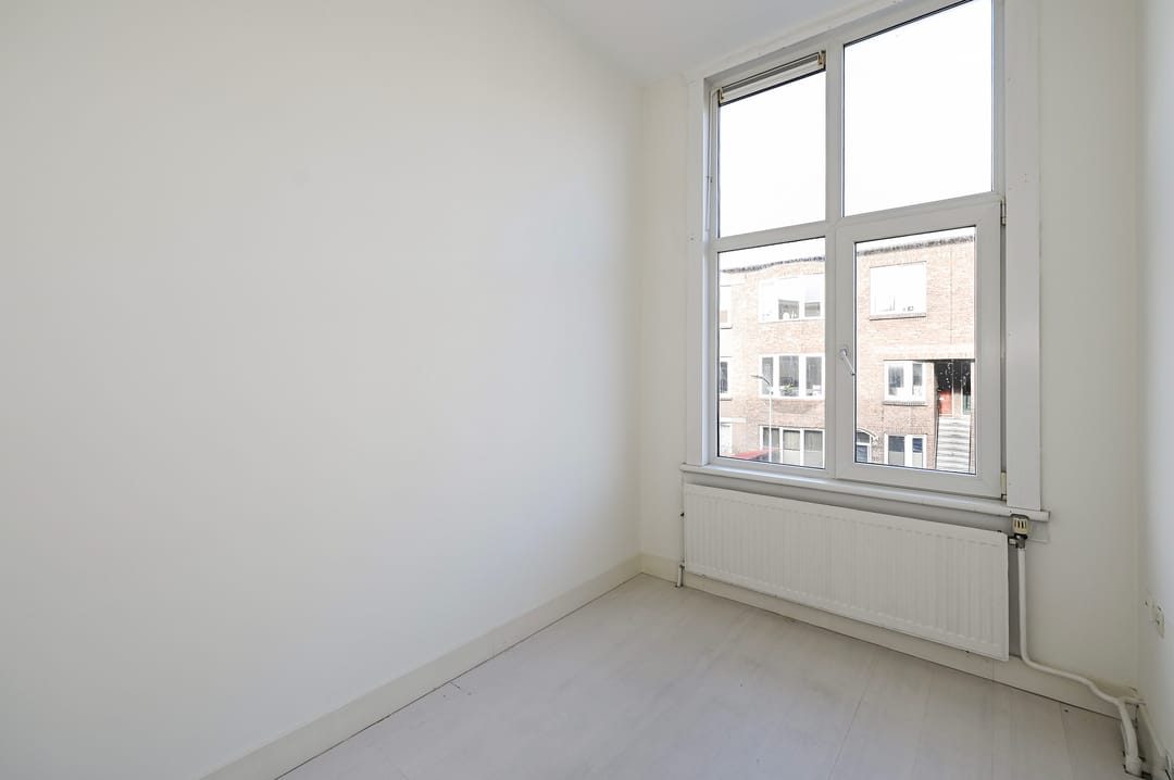 Photo 16 of van Naeltwijckstraat 82