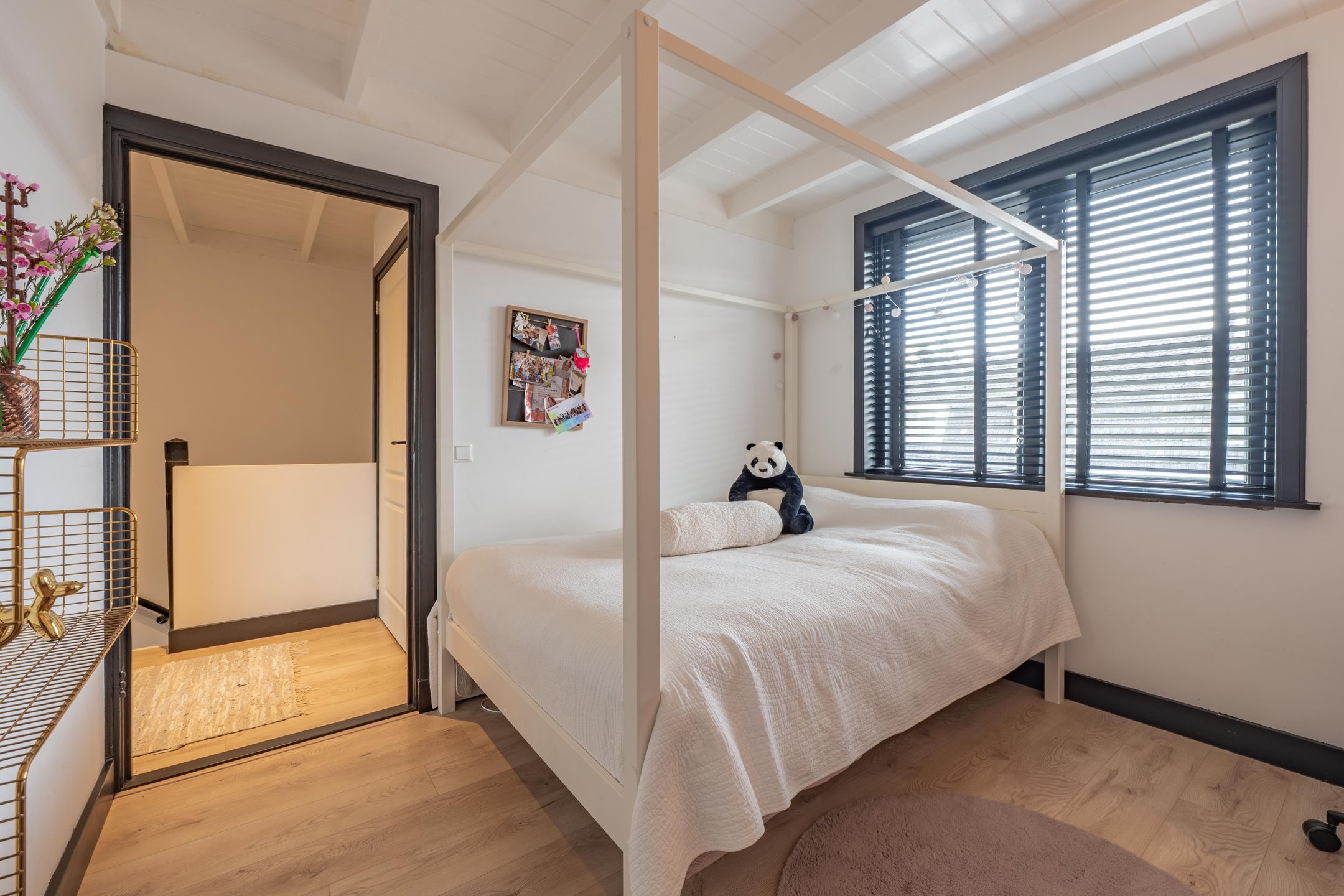 Foto 57 van Rozenstraat 10