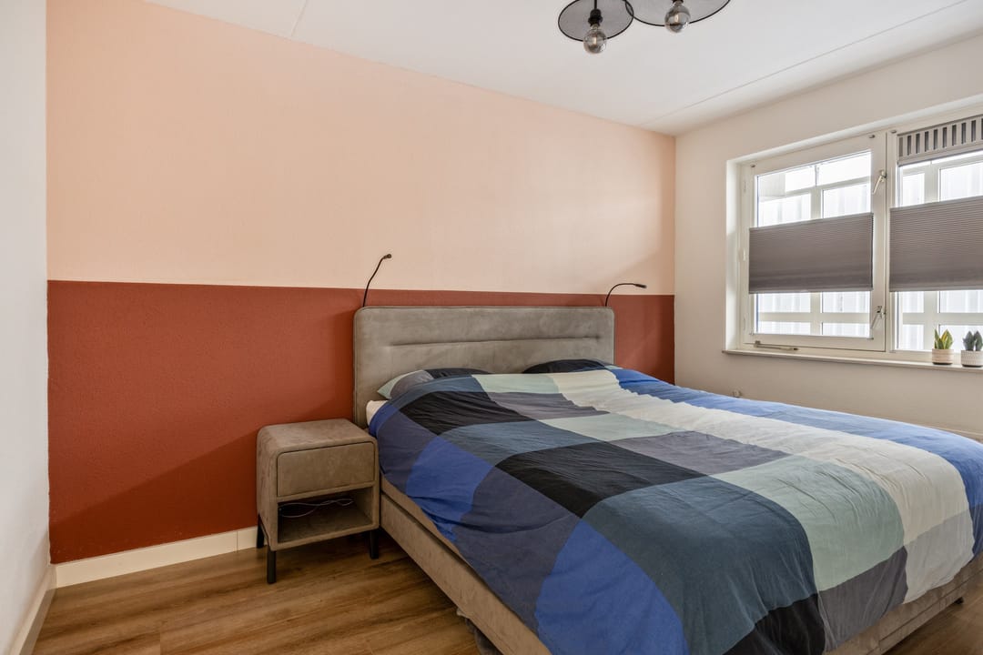 Photo 26 of Dokter Stapenséastraat 11