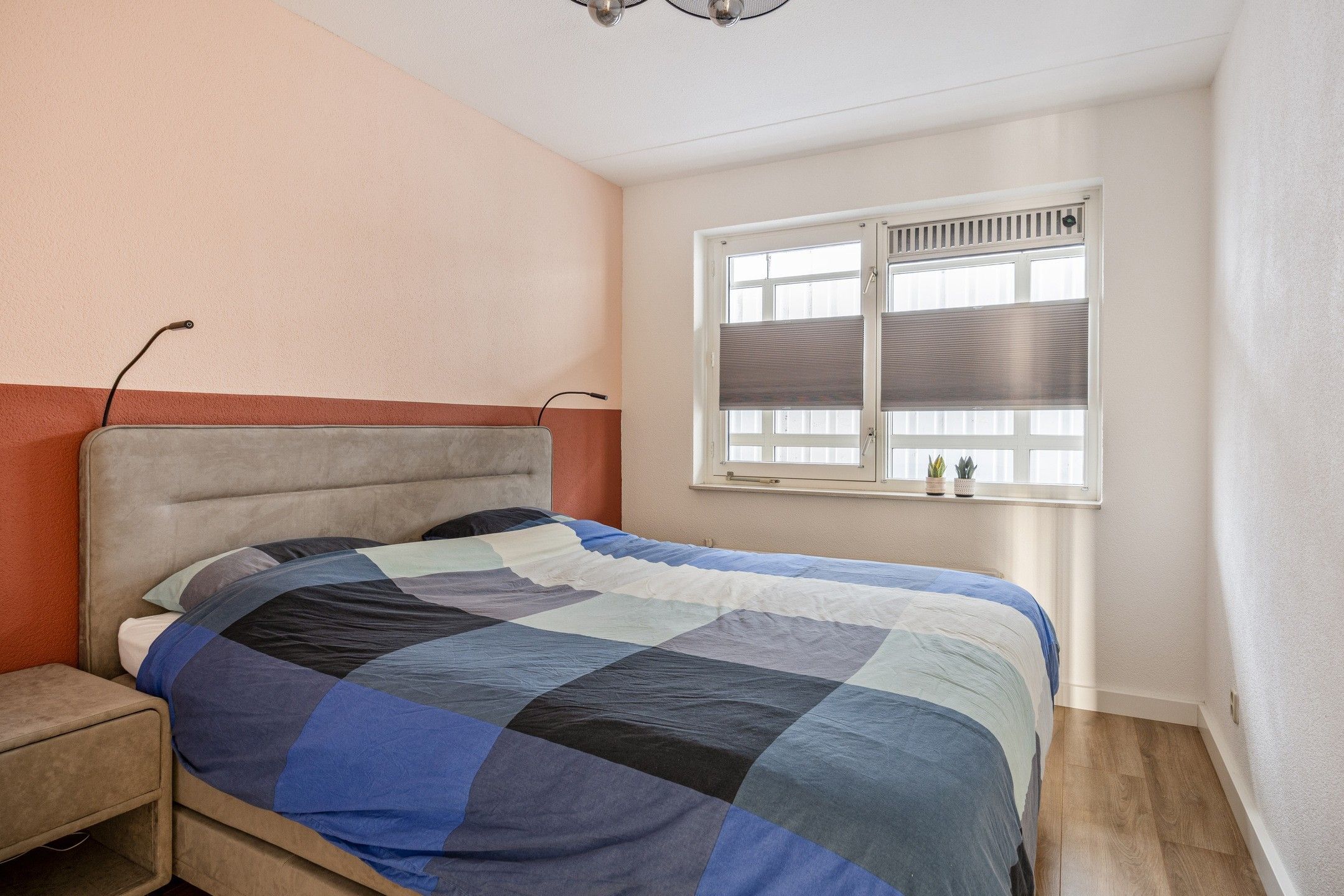 Photo 27 of Dokter Stapenséastraat 11