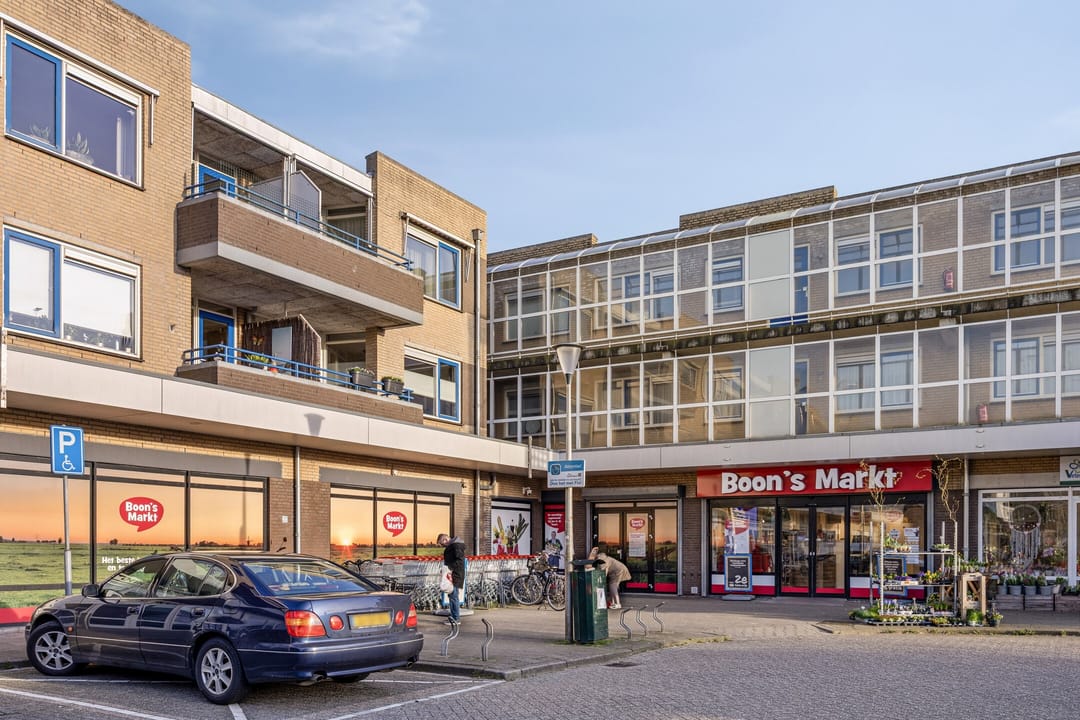 Photo 1 of Dokter Stapenséastraat 11