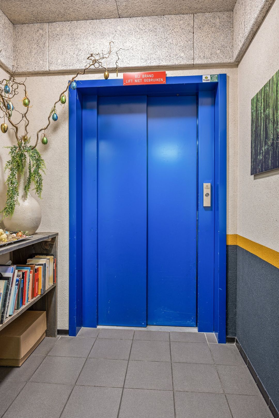 Photo 7 of Dokter Stapenséastraat 11