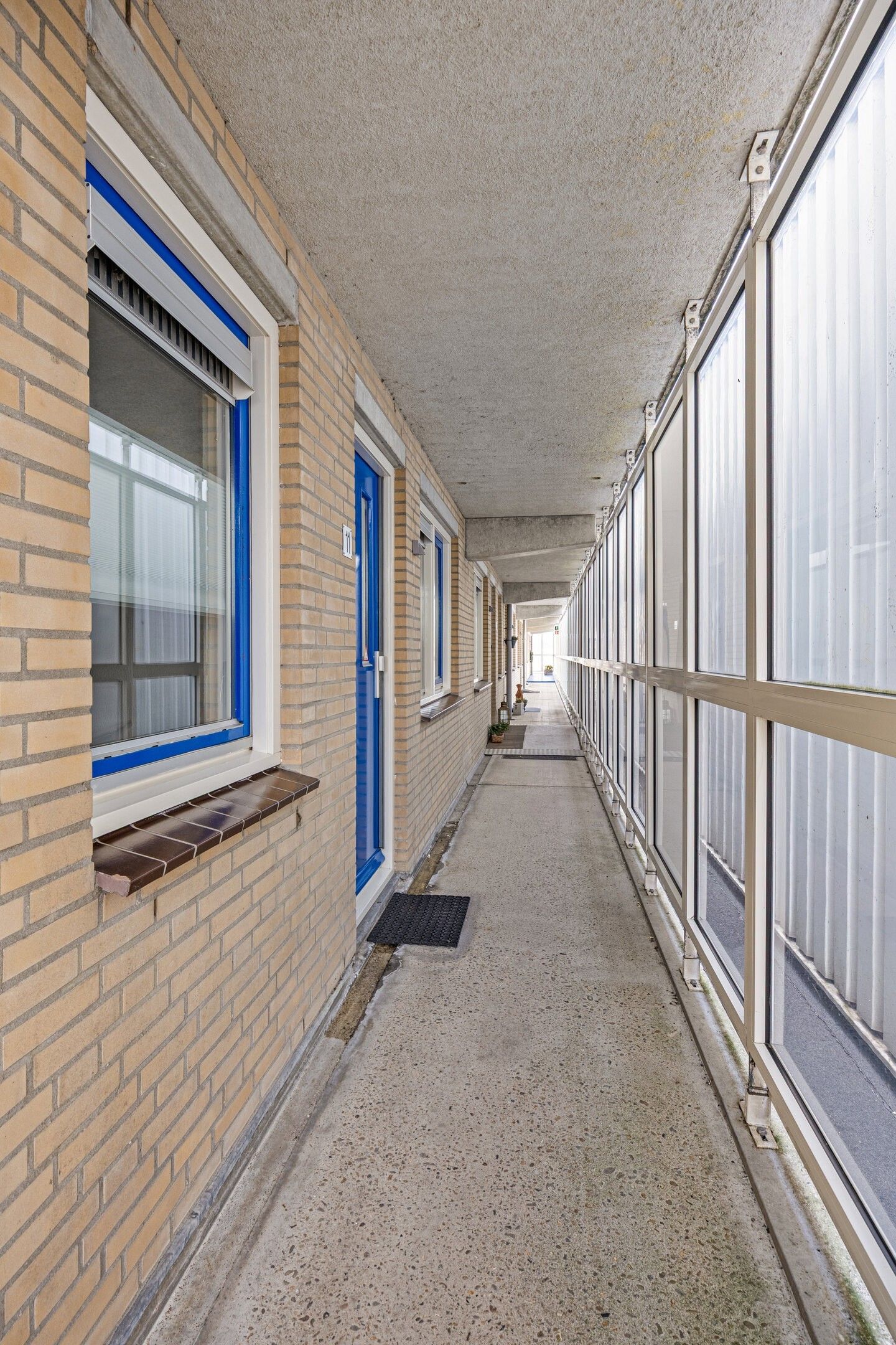 Photo 9 of Dokter Stapenséastraat 11