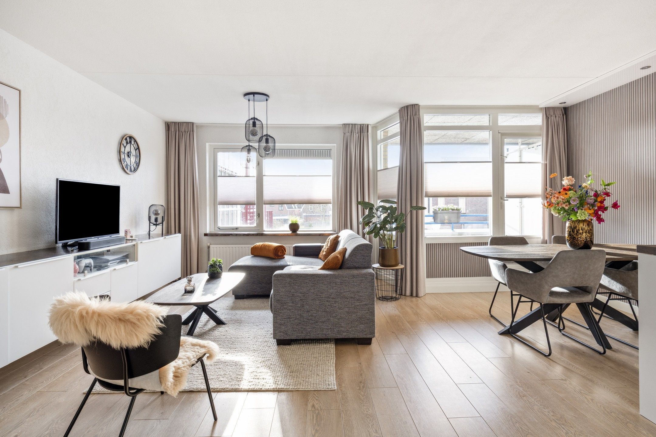 Photo 12 of Dokter Stapenséastraat 11