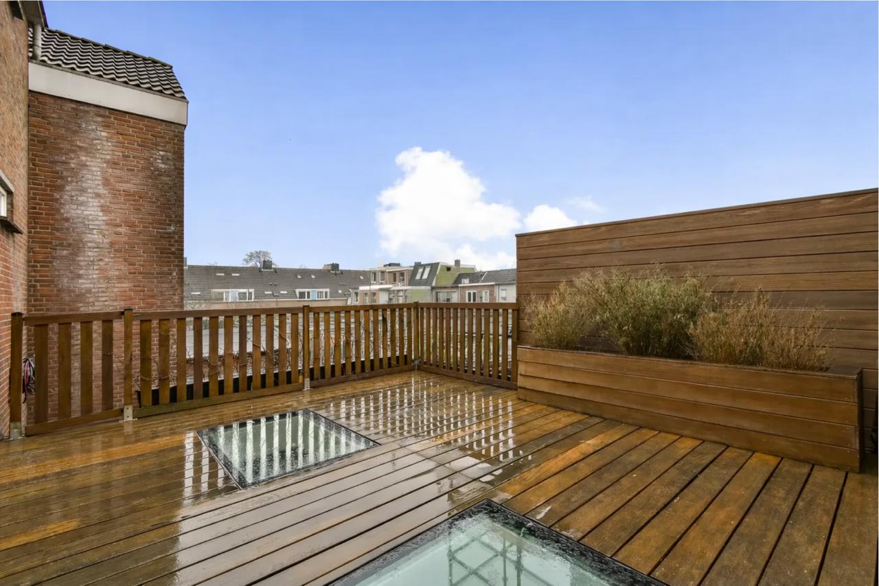 Photo 18 of Van Marumstraat 32