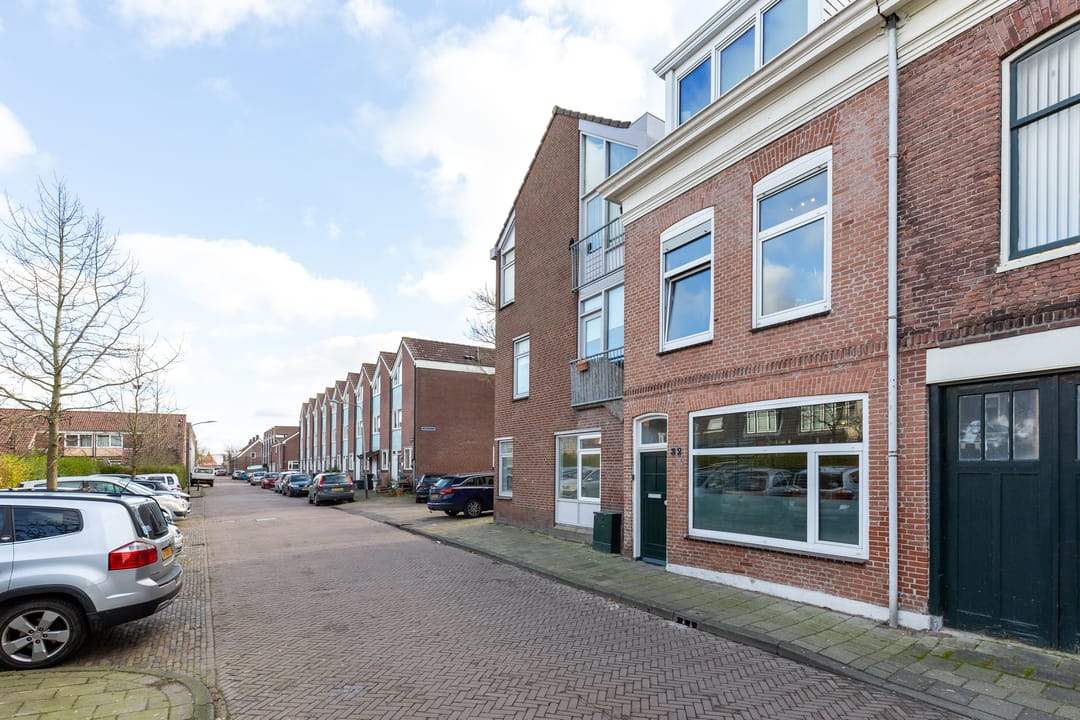 Photo 22 of Van Marumstraat 32