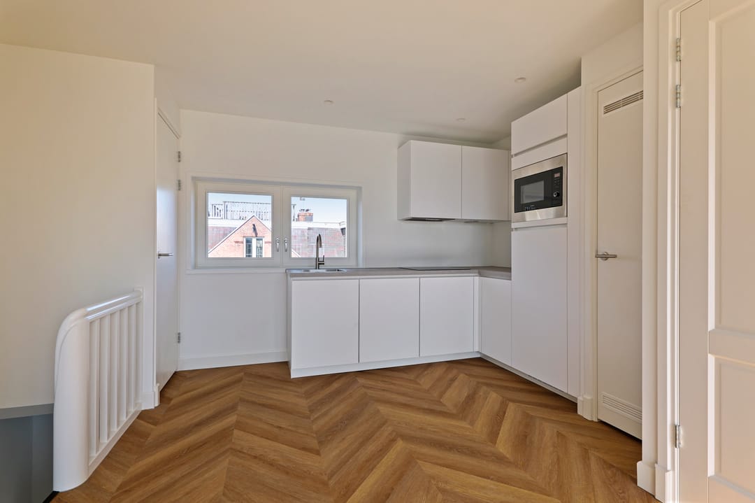 Foto 8 van Cornelis Trooststraat 64-4