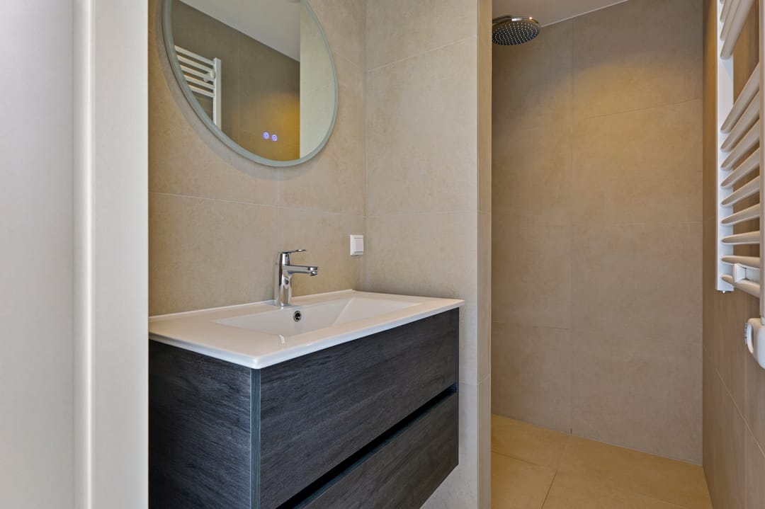 Foto 16 van Cornelis Trooststraat 64-4