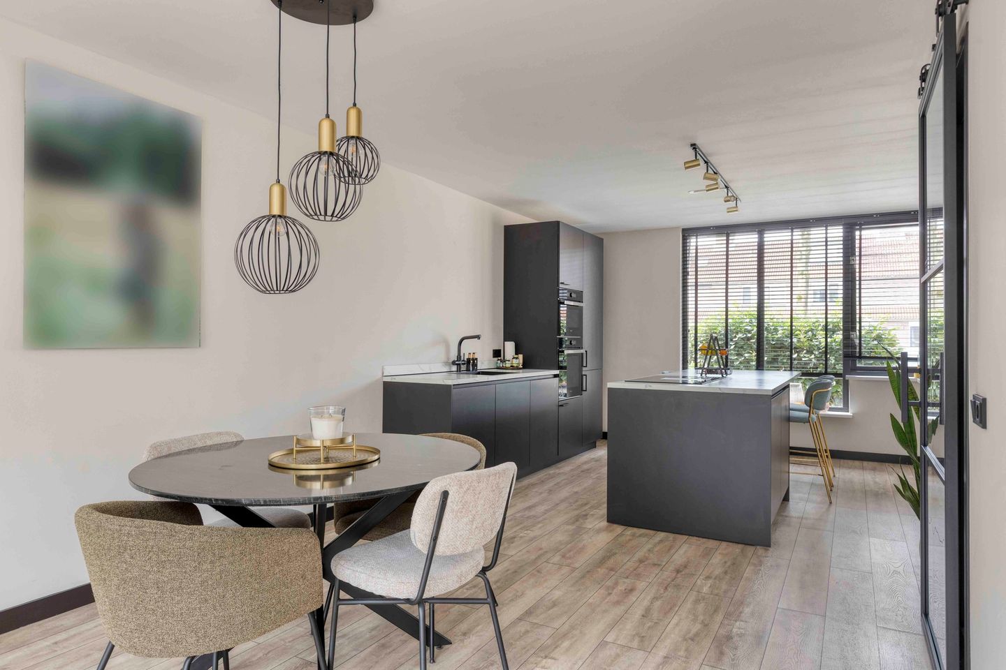 Foto 10 van Tolgaarderlaan 17