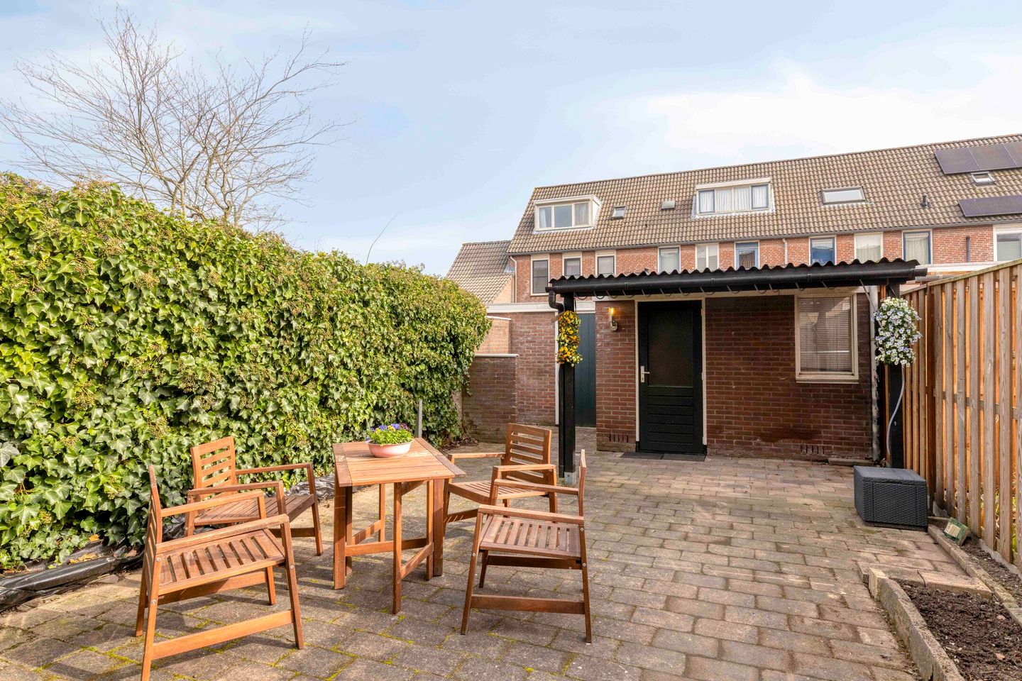 Foto 29 van Tolgaarderlaan 17