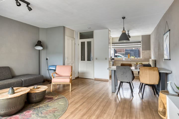 Photo 2 of Moerkapellestraat 80