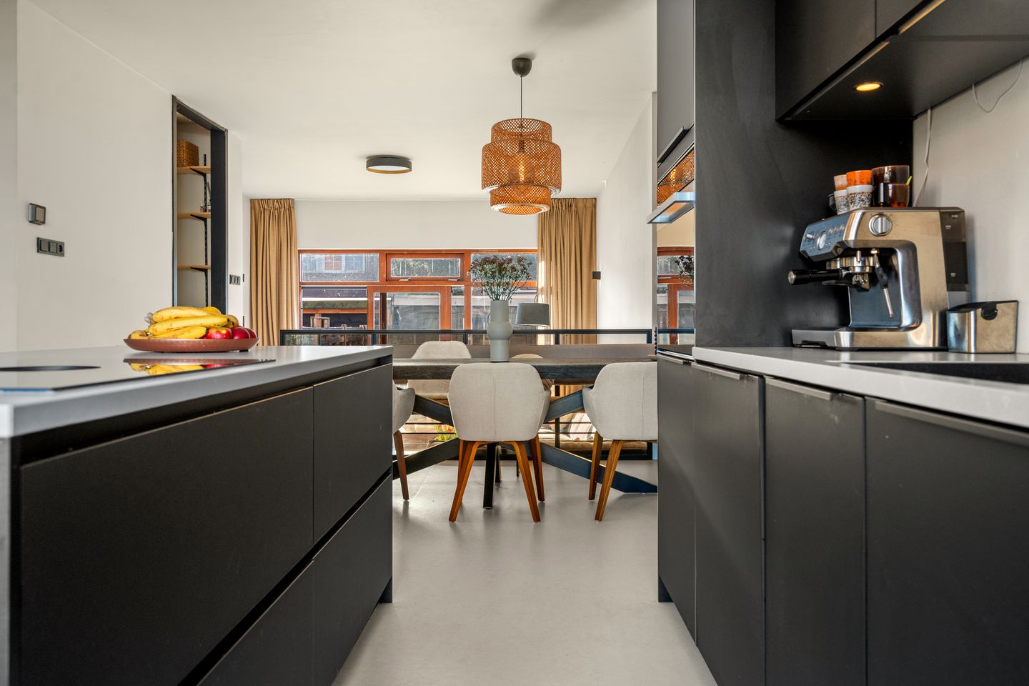 Foto 10 van Meidoornstraat 42