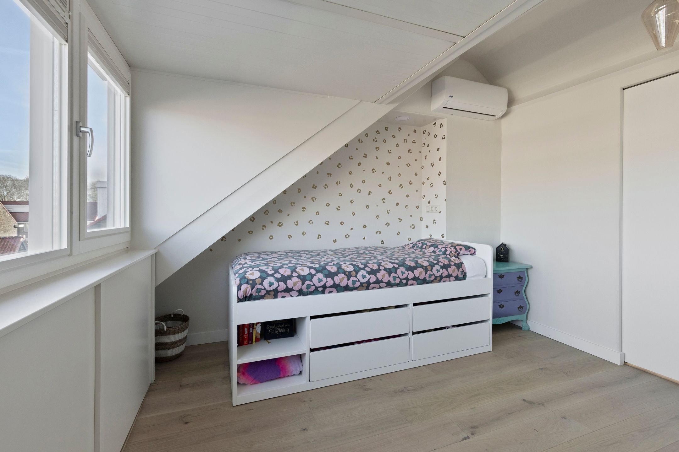 Photo 30 of Daendelsstraat 33-A