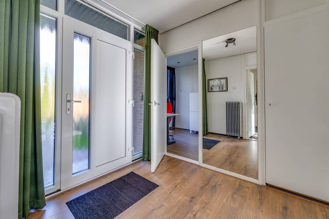 Foto 13 van Roosendaallaan 3