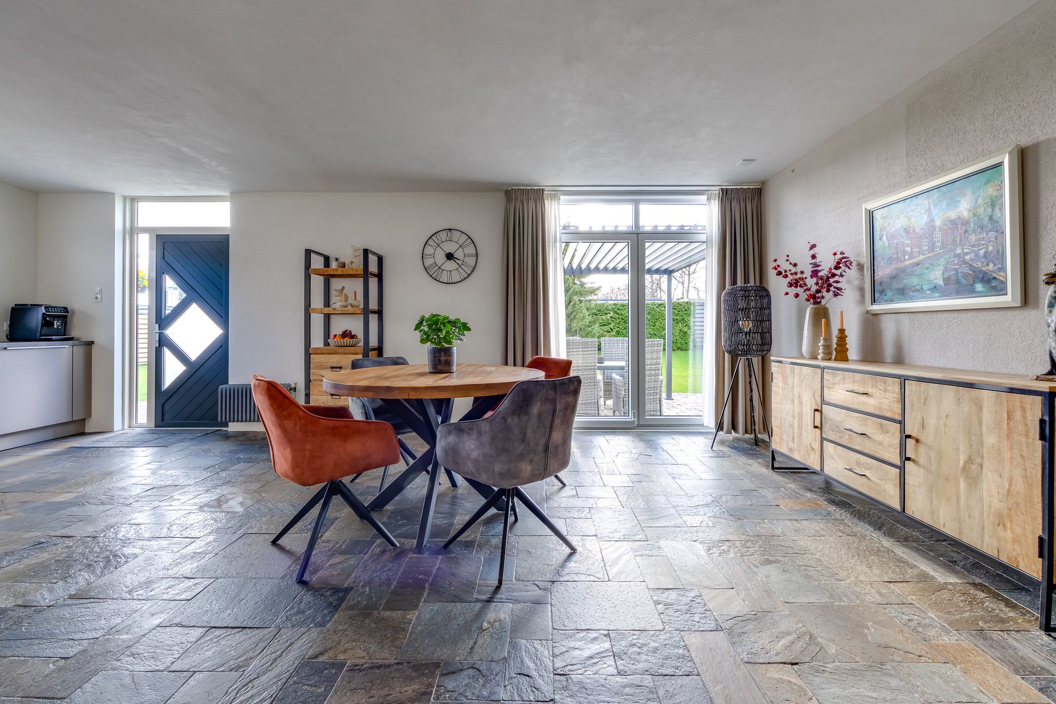 Foto 18 van Roosendaallaan 3